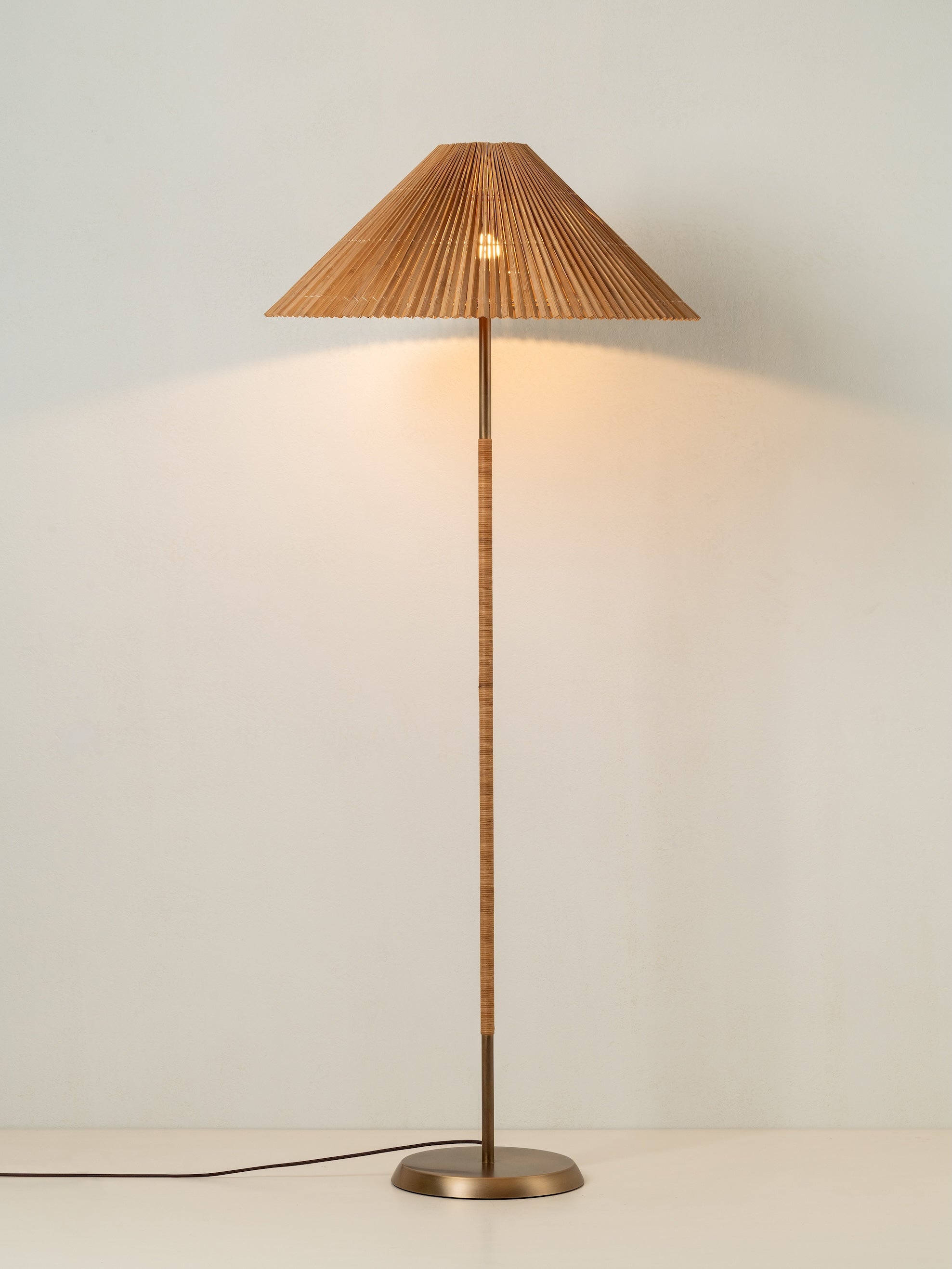 Parker Lampadaire Minimaliste en Bambou
