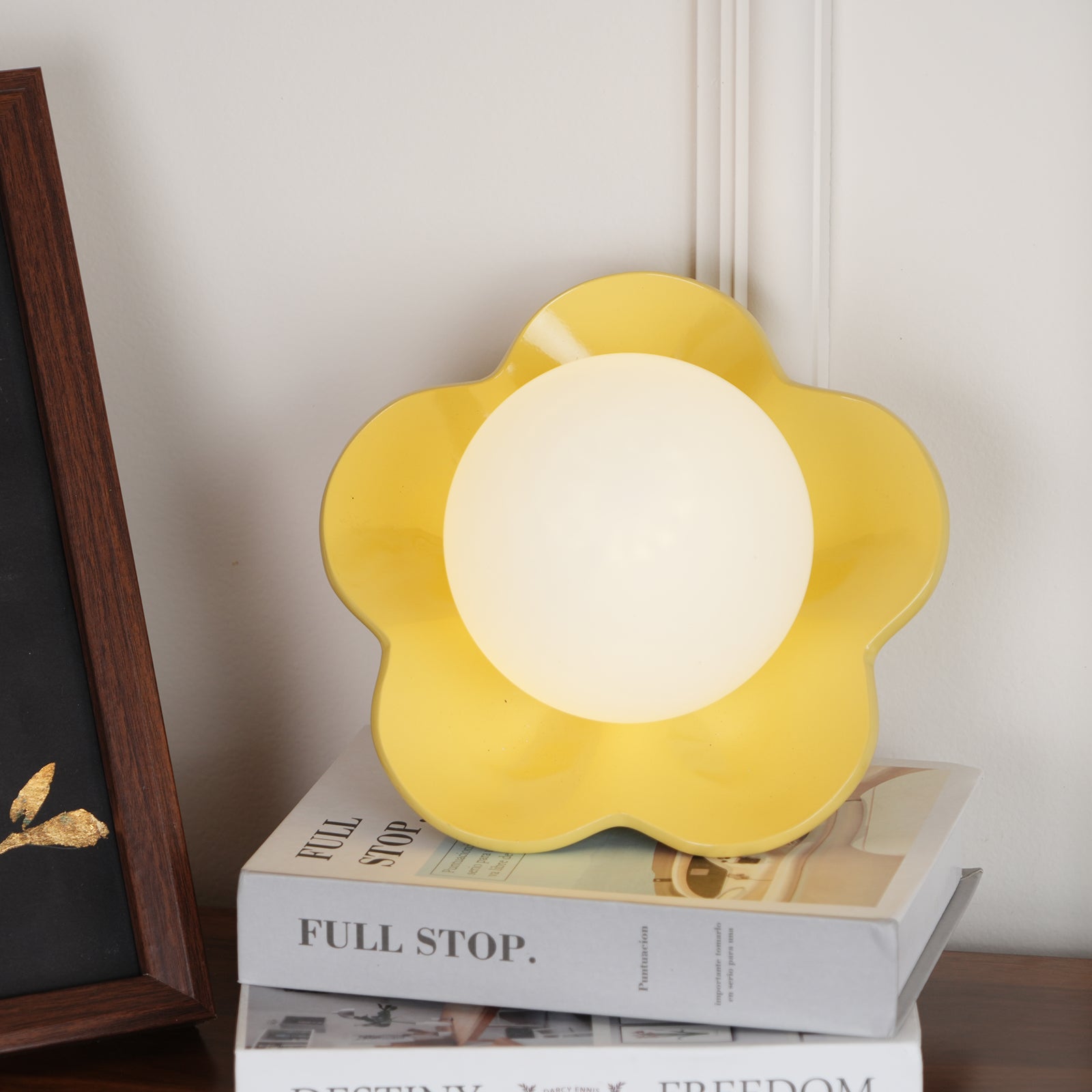 Petalia Wall Lamp - Letslighting