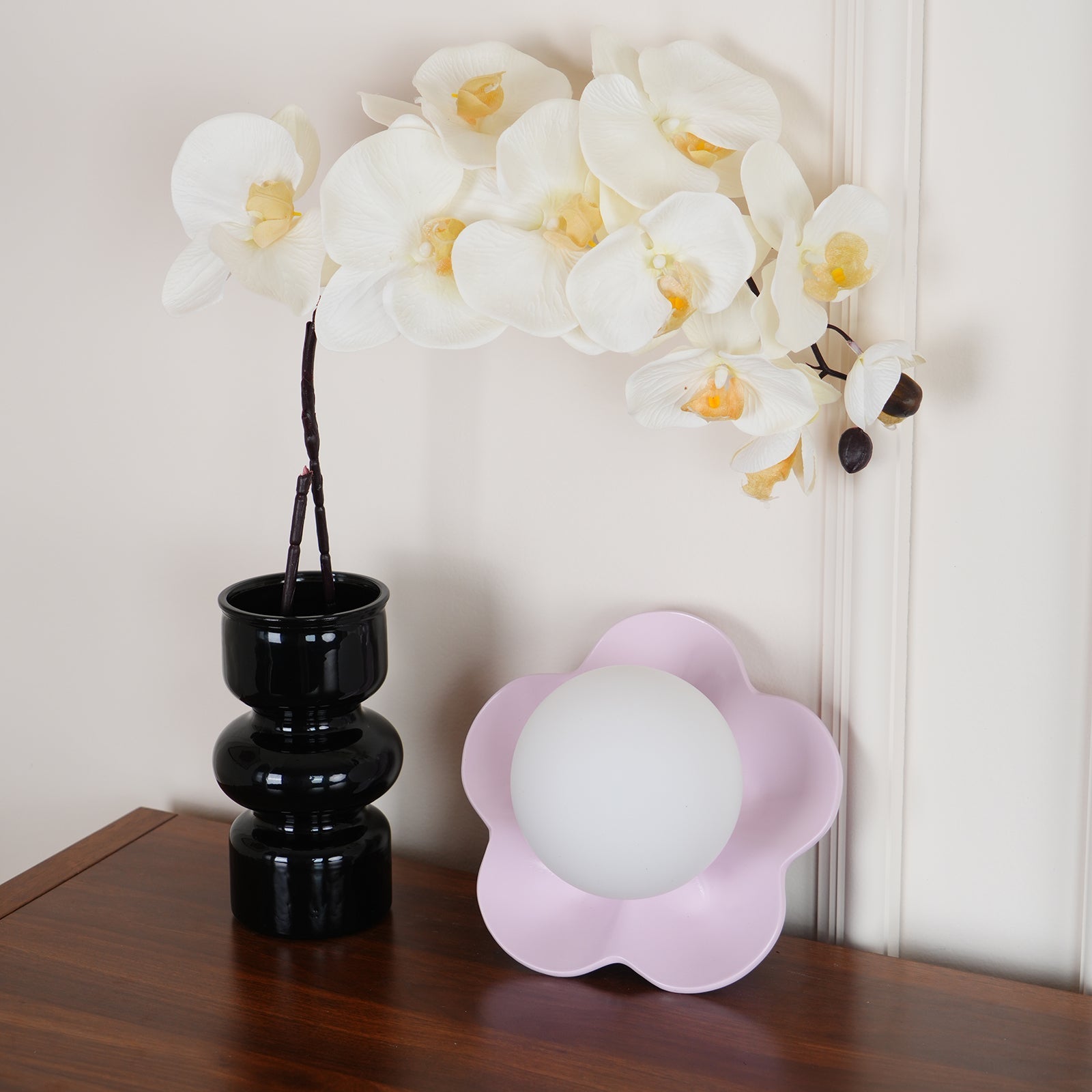 Petalia Wall Lamp - Letslighting