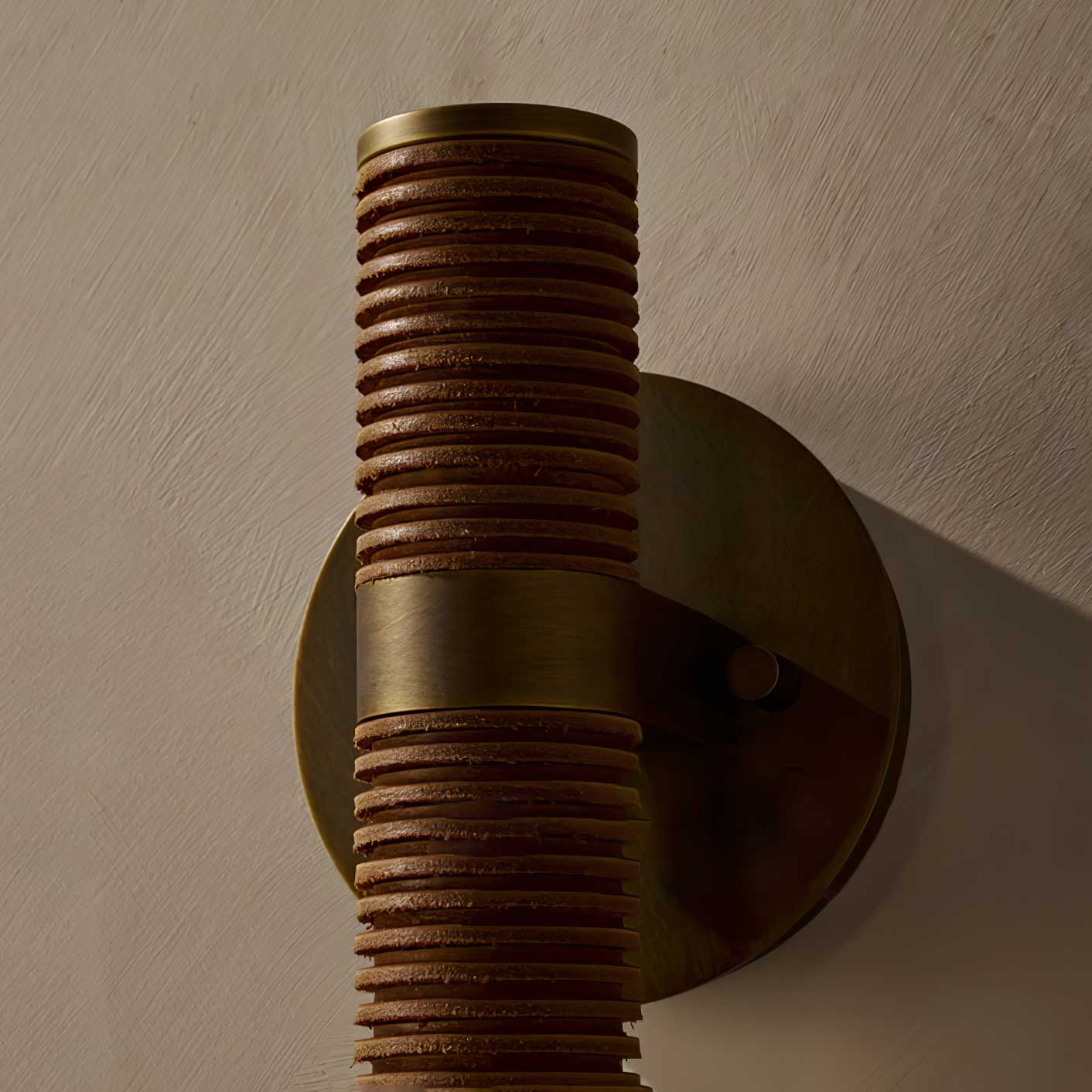 Lestro Wall Light - Blowlighting
