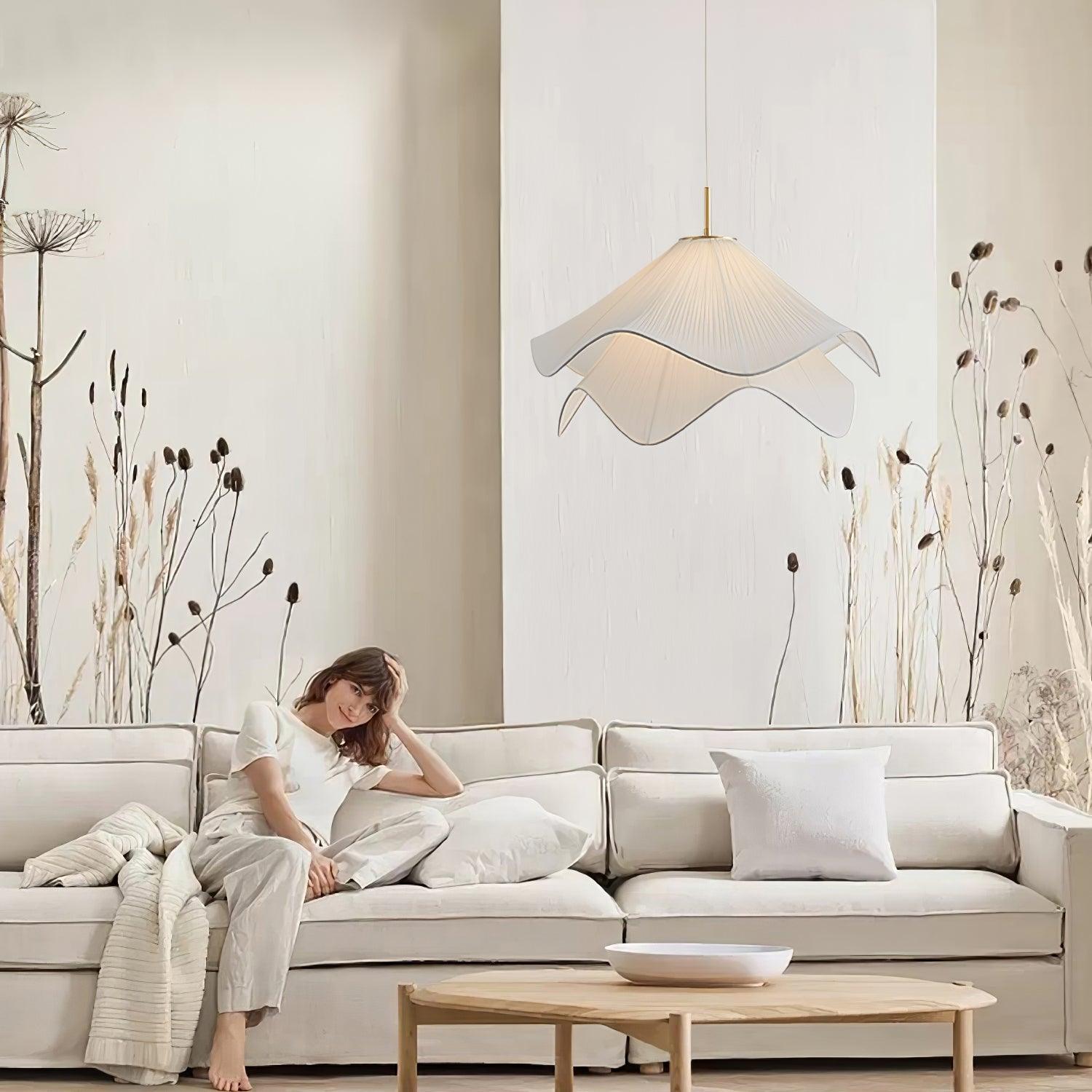 Ethereal Bloom Pendant Light - Blowlighting