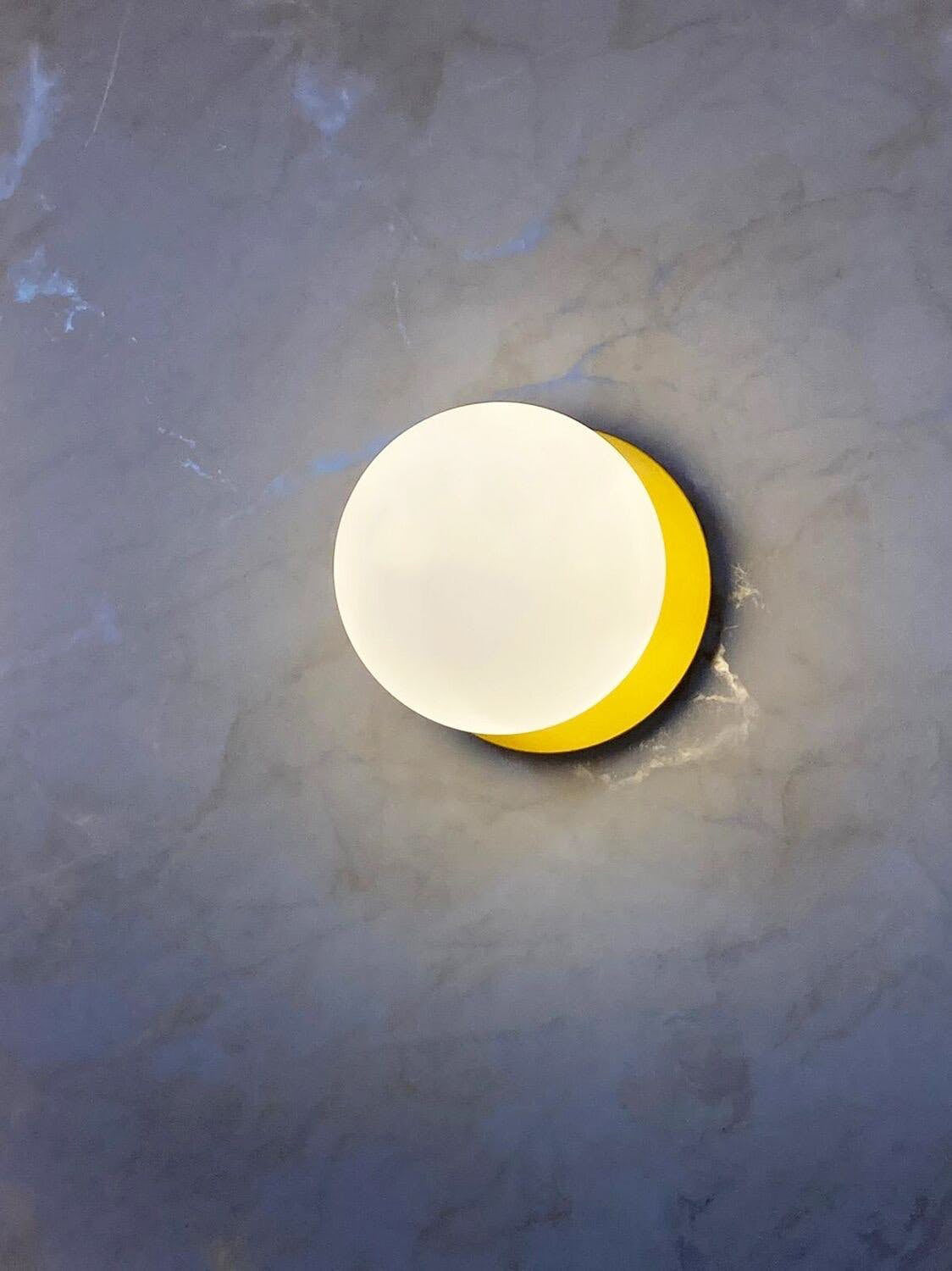 Lunara Wall Lamp - Blowlighting