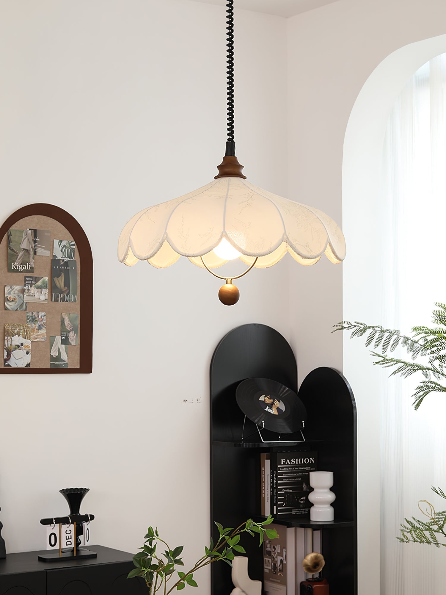 Lily Fabric Pendant Lamp - Blowlighting