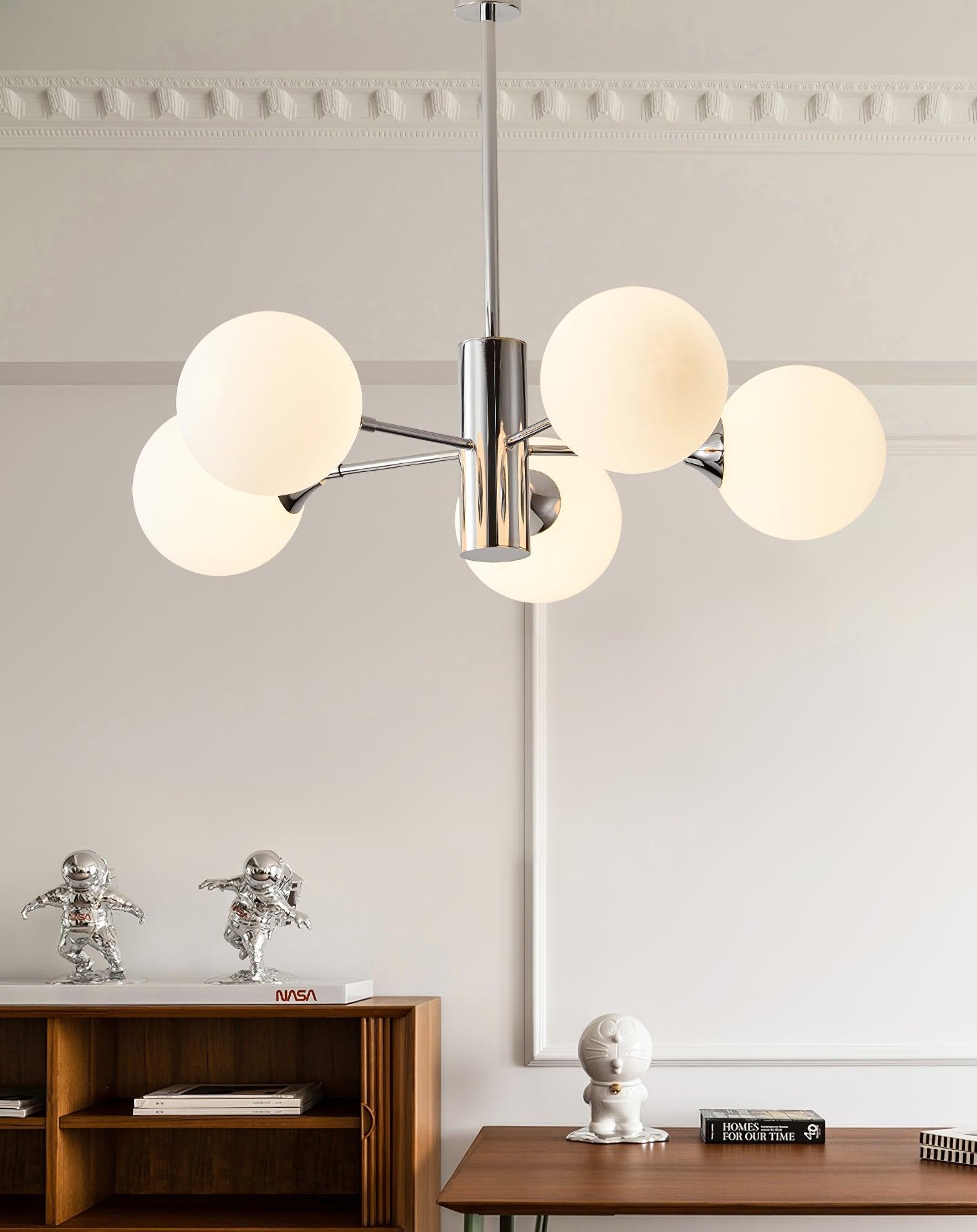 Lola Chandelier - Blowlighting