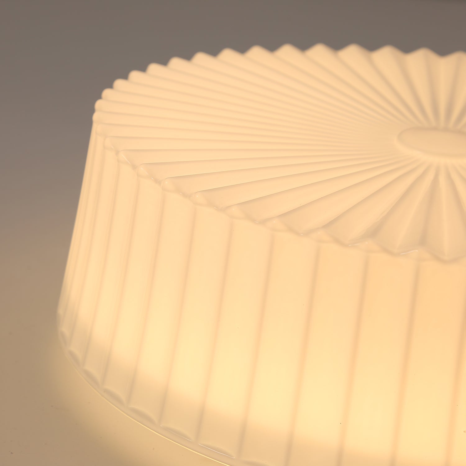 Lume Glass Ceiling Light - Blowlighting