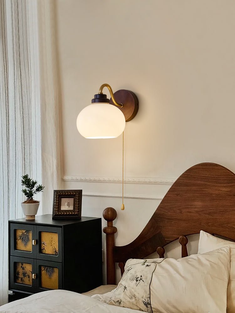 Lumea Crest Wall Lamp - Blowlighting