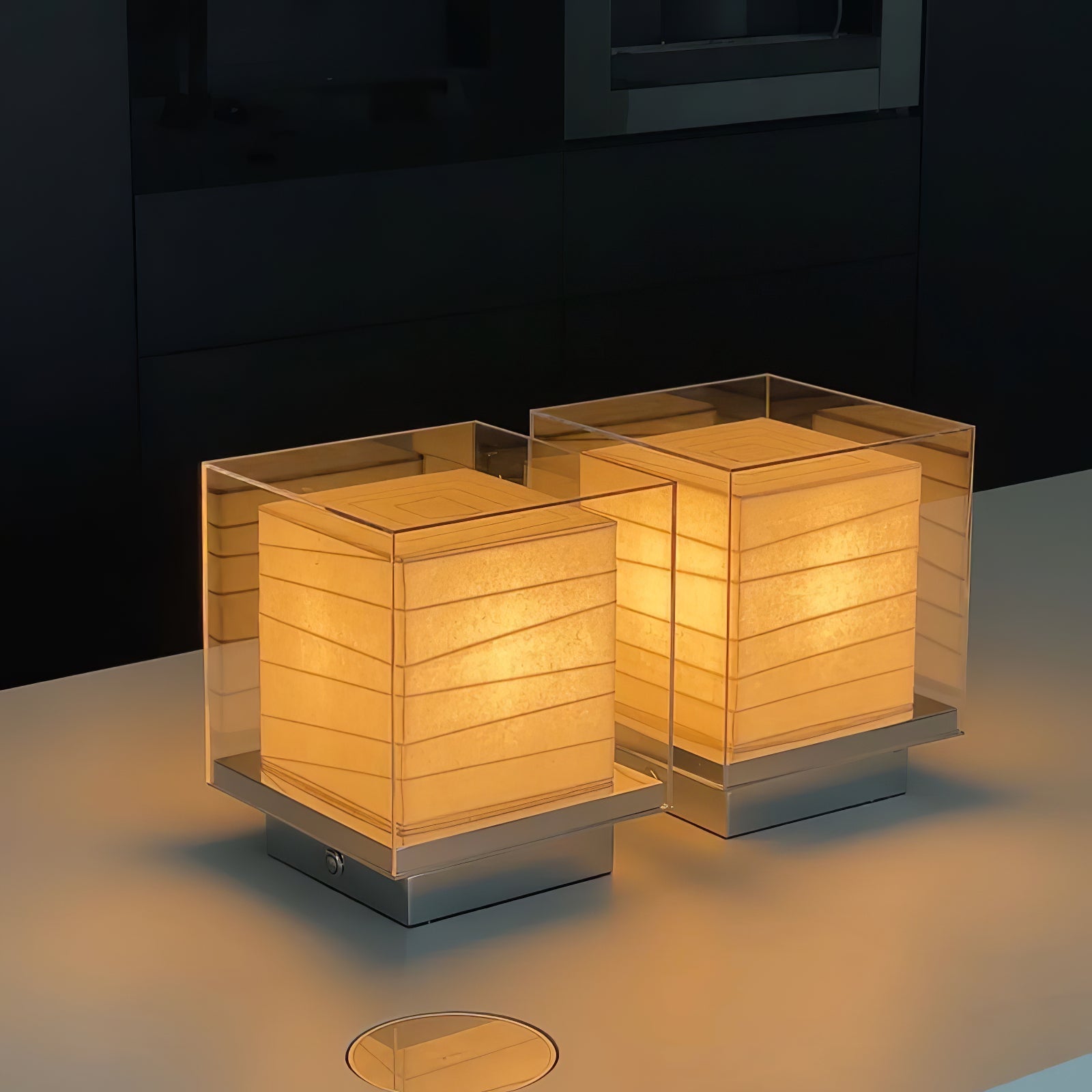 Lumo Cube Table Lamp - Vakkerlight