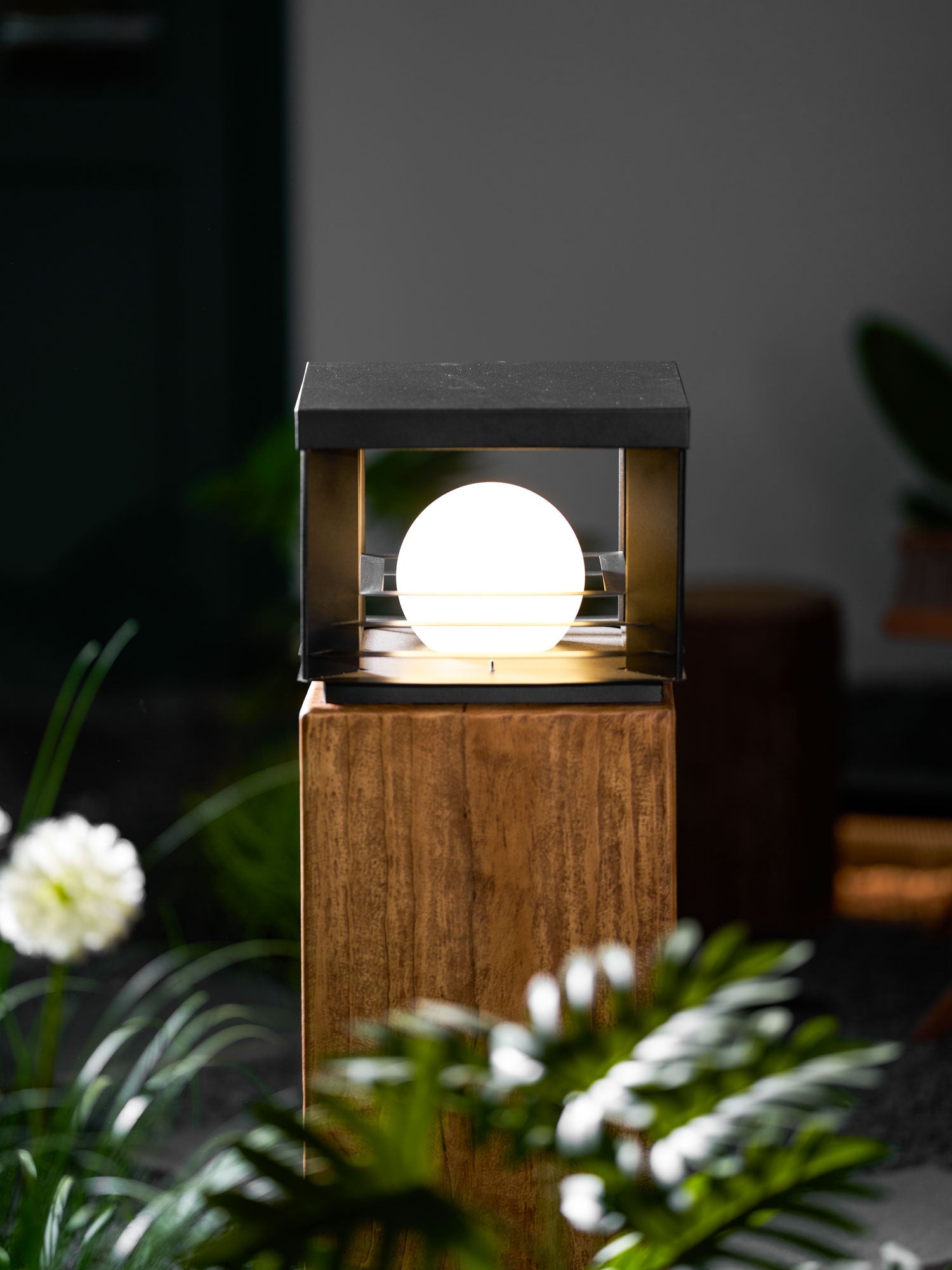 Lumin Lampe d’Extérieur Lunar Crate