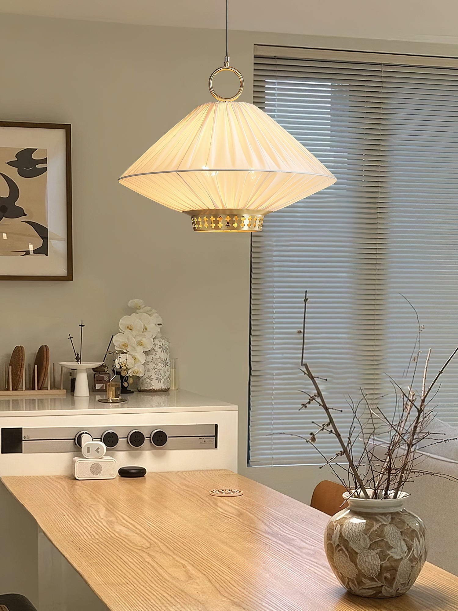 Lunara Pendant Lamp - Vakkerlight