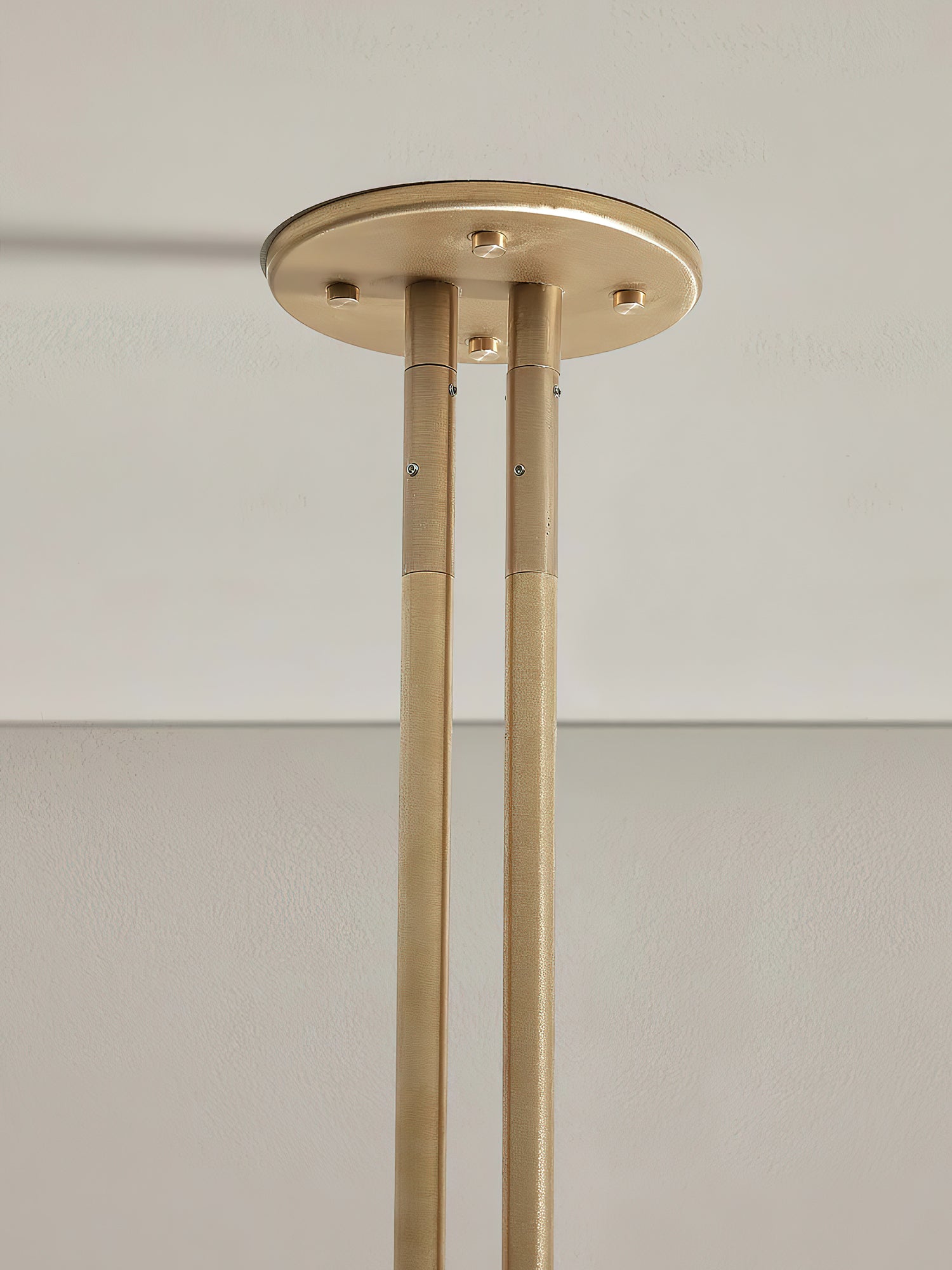 Lunaris Suspension Minimaliste en Albâtre