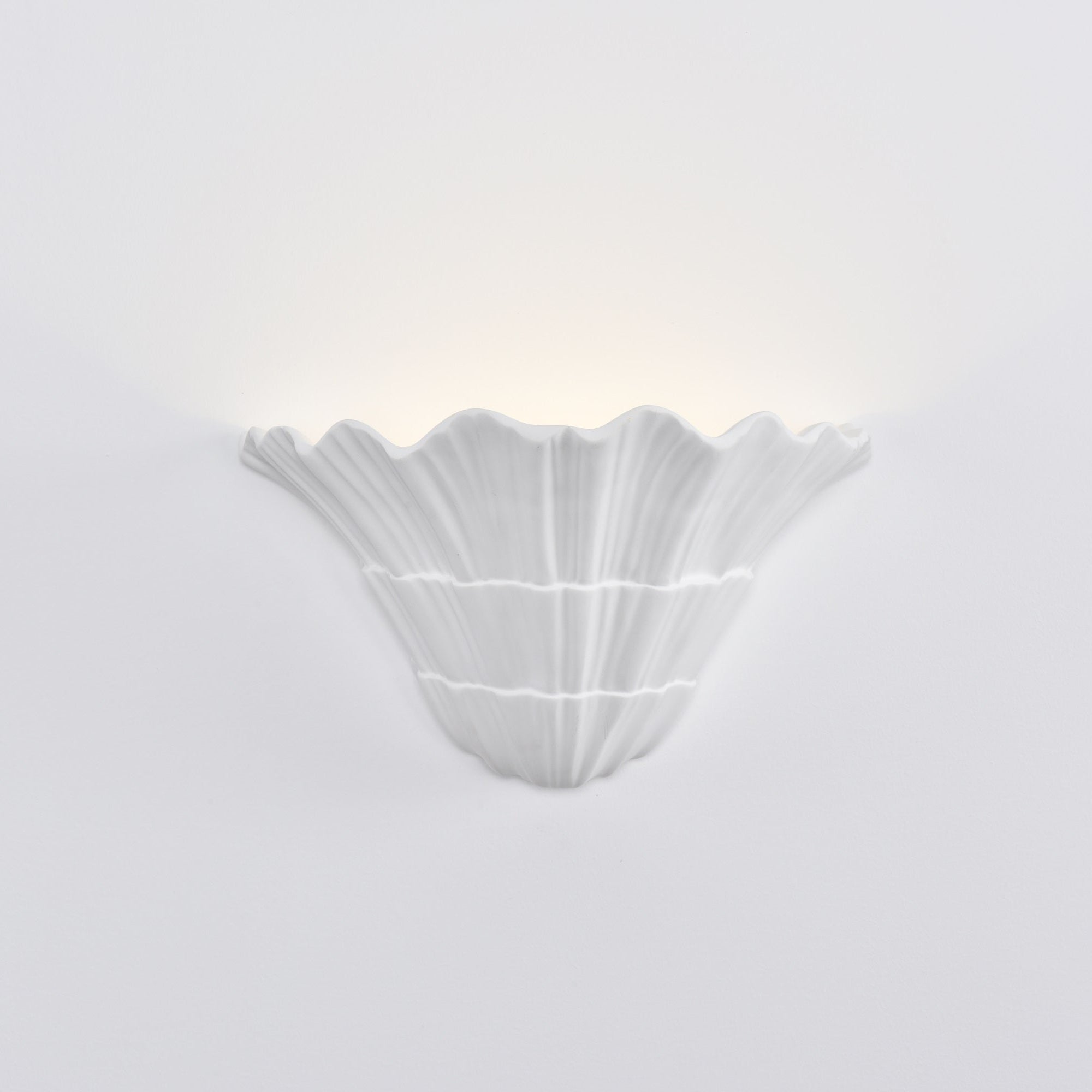 Lydia Modern Metal Wall Light - Blowlighting