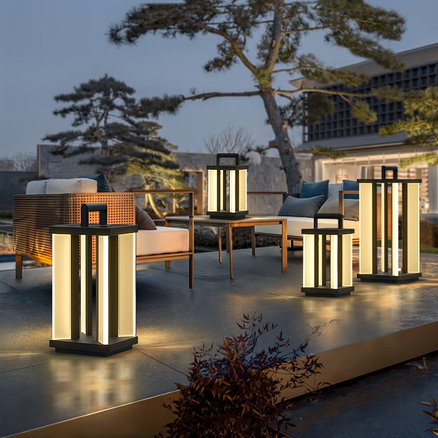 Metroluxe Outdoor Light - Blowlighting