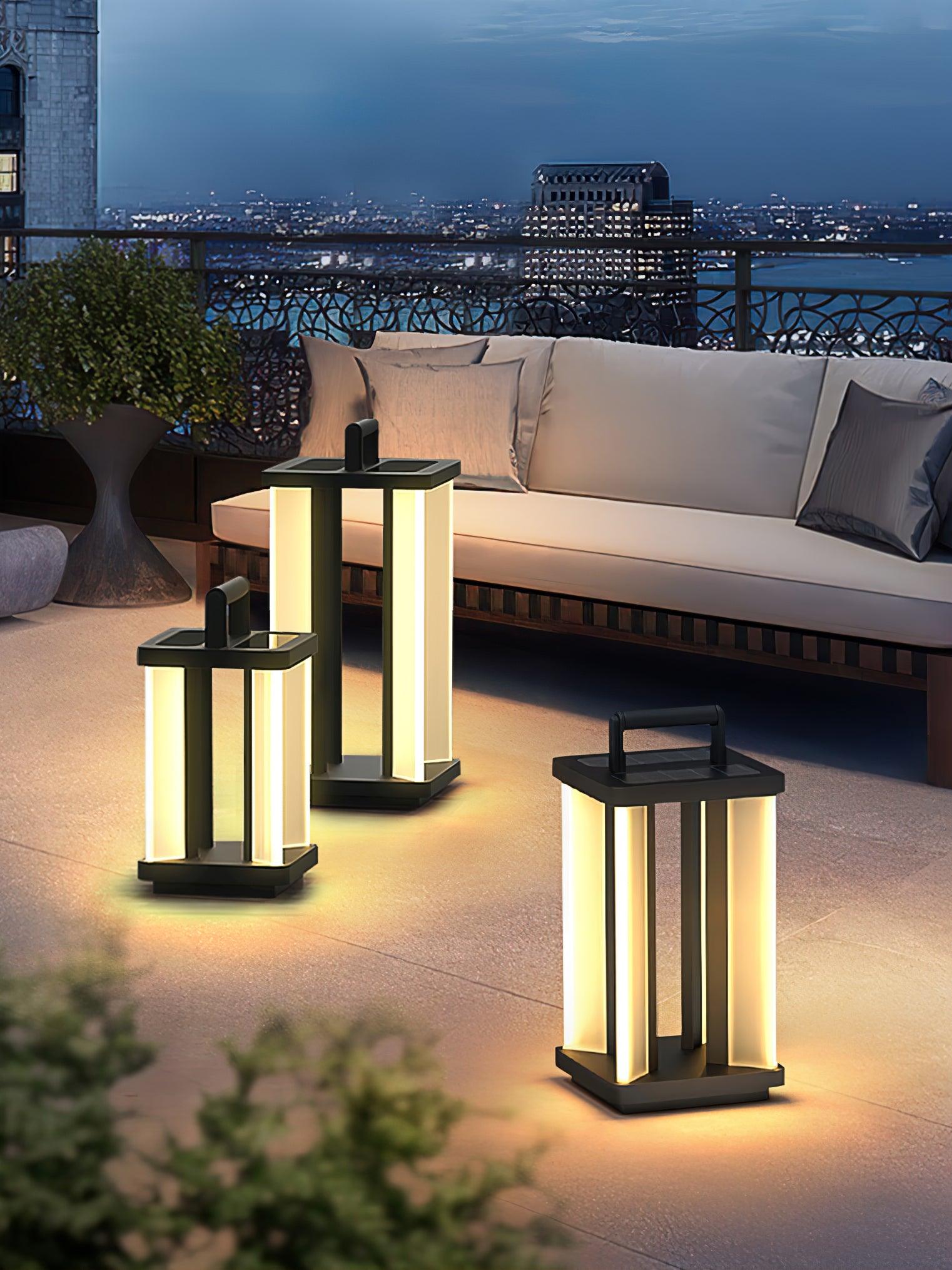 Metroluxe Outdoor Light - Blowlighting