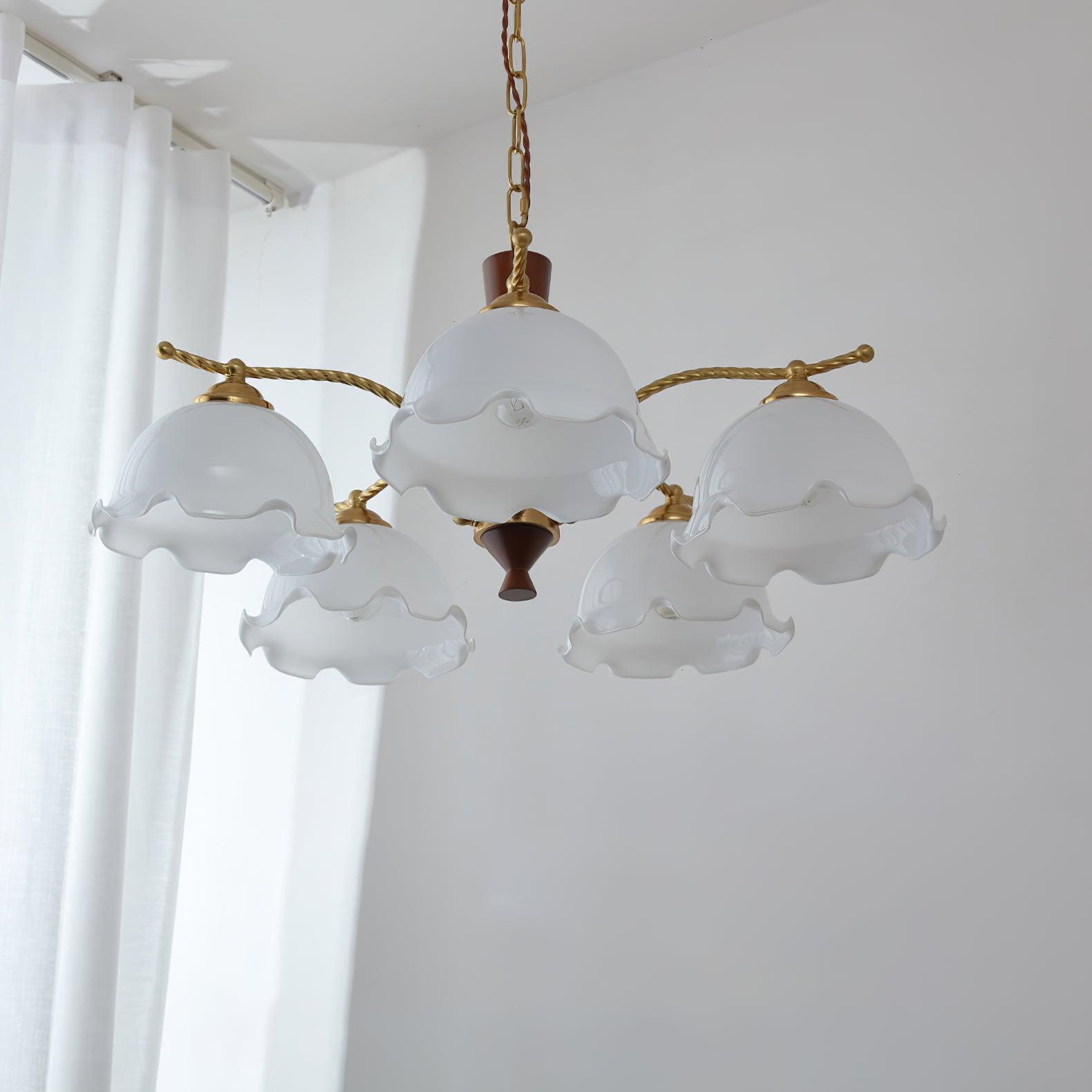 Daisy Vintage Glass Chandelier - Blowlighting