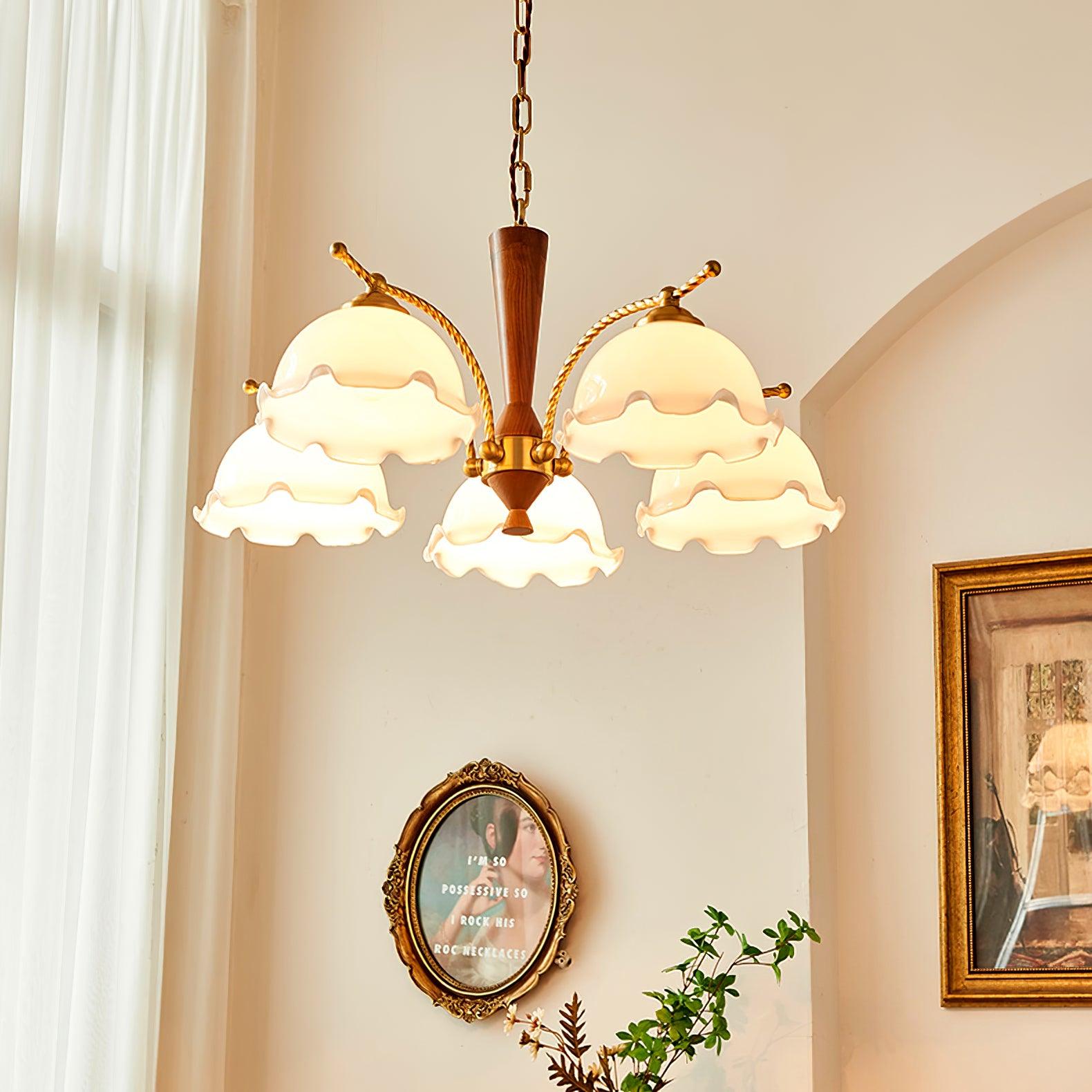 Daisy Vintage Glass Chandelier - Blowlighting