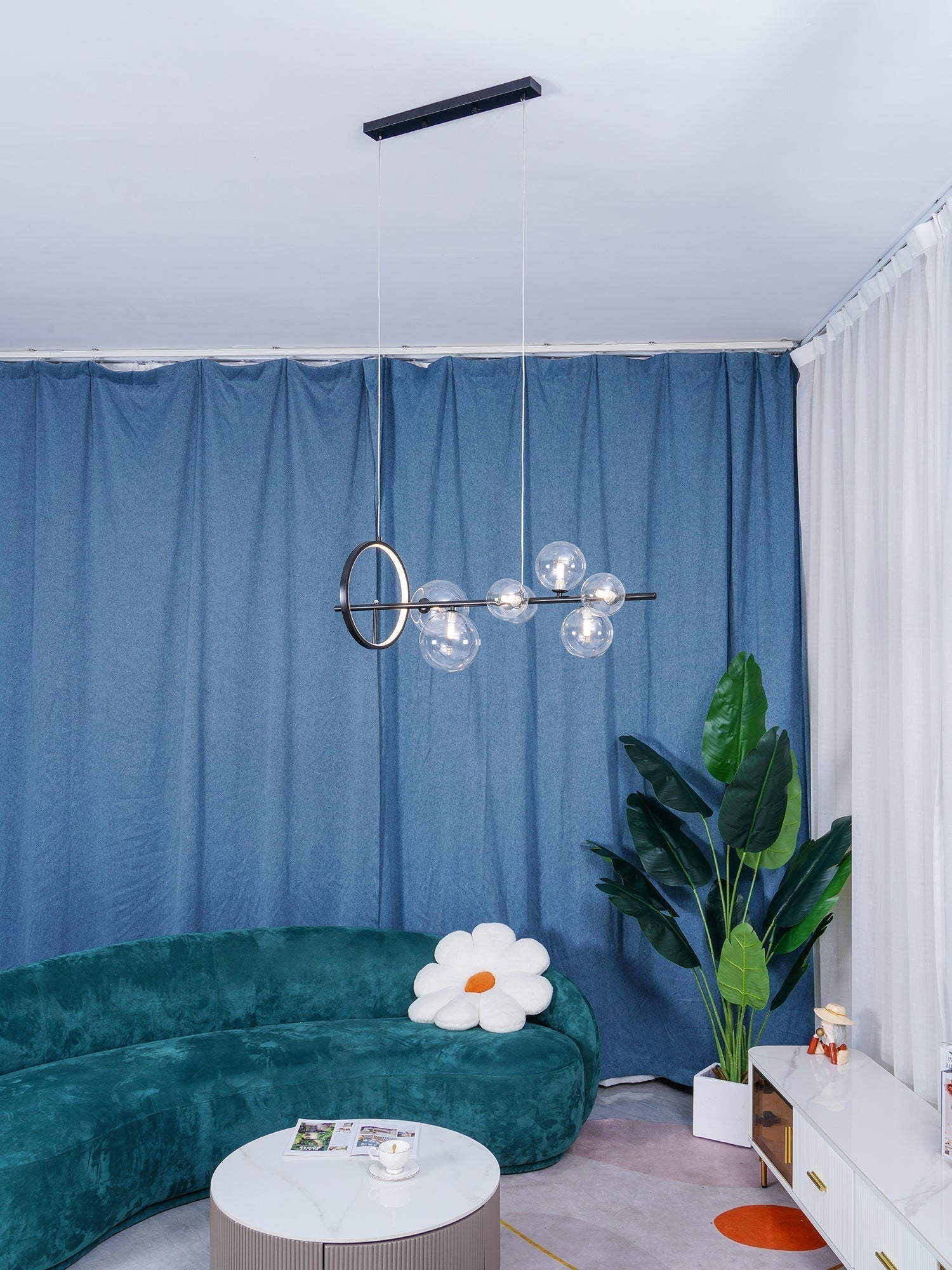 Mita Chandelier - Blowlighting