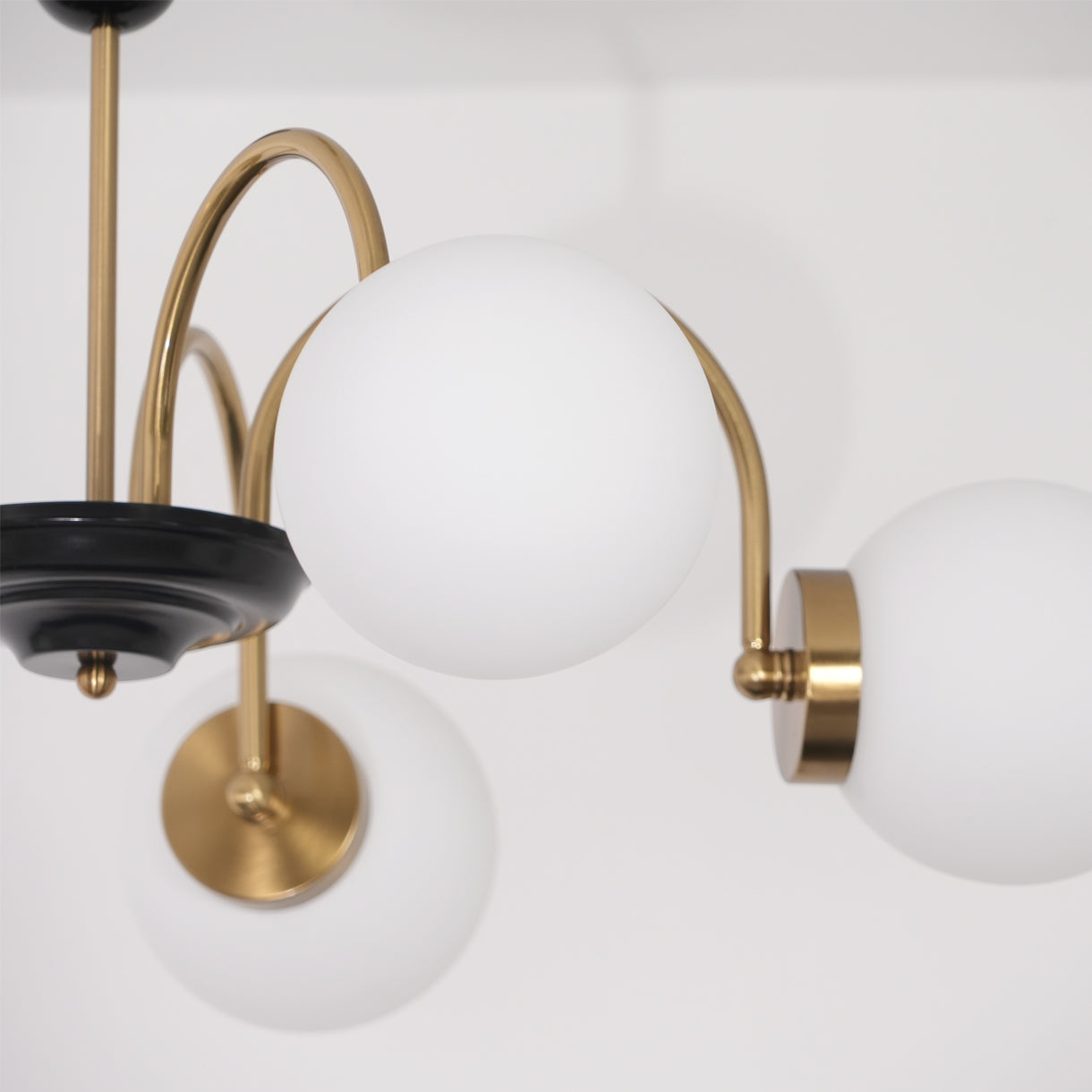 Chandelier Curved Arms Globe Shades Modern Retro Style Dining - Letslighting