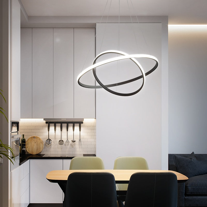 Arisha Suspension Anneau Moderne Noir/Blanc/Doré, Salon