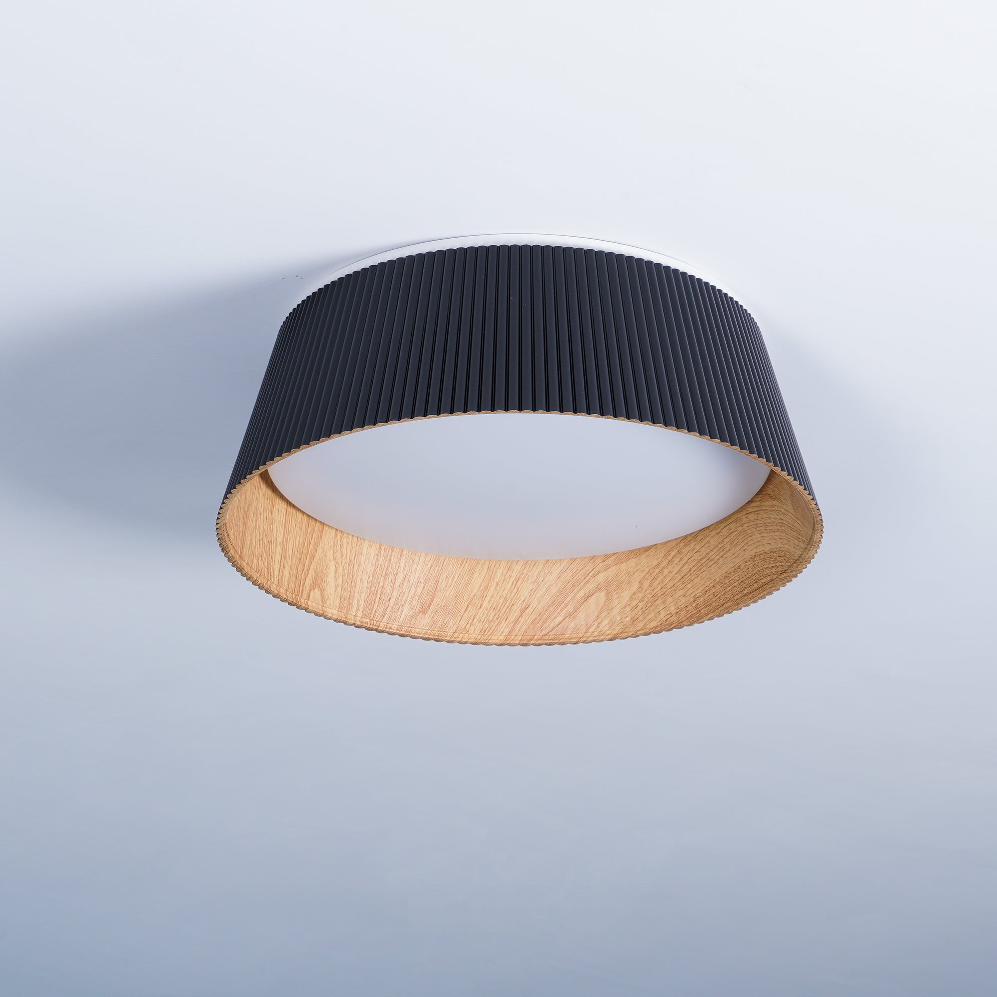 Modern Ribbed Ceiling Light - Blowlighting