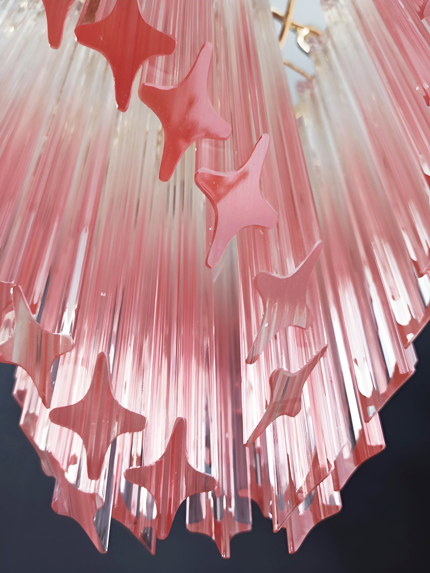 Evmararae Gradient Glass Chandelier - Blowlighting