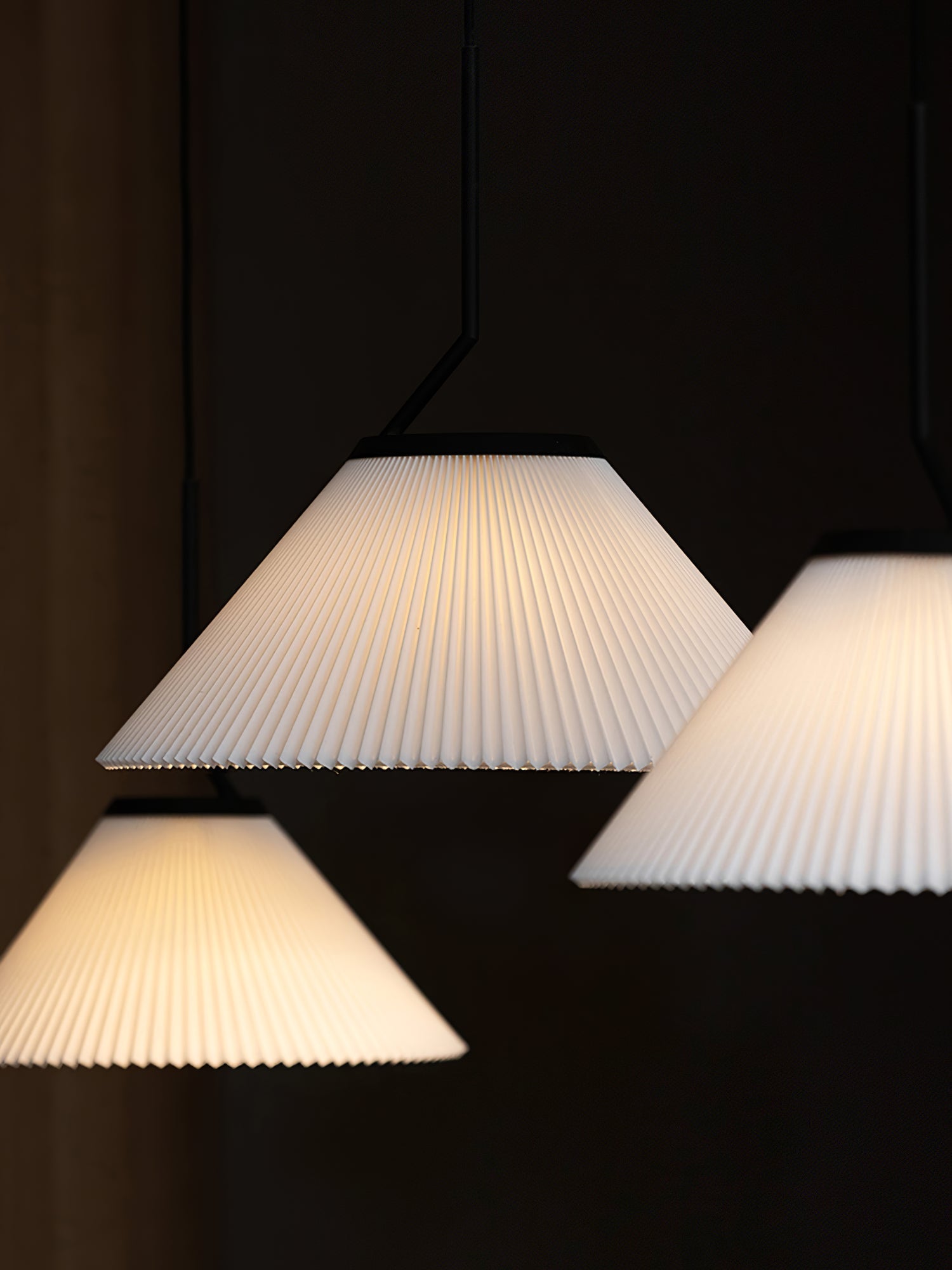 Nebra Pleated Pendant Lamp Fabric Minimalist - Letslighting