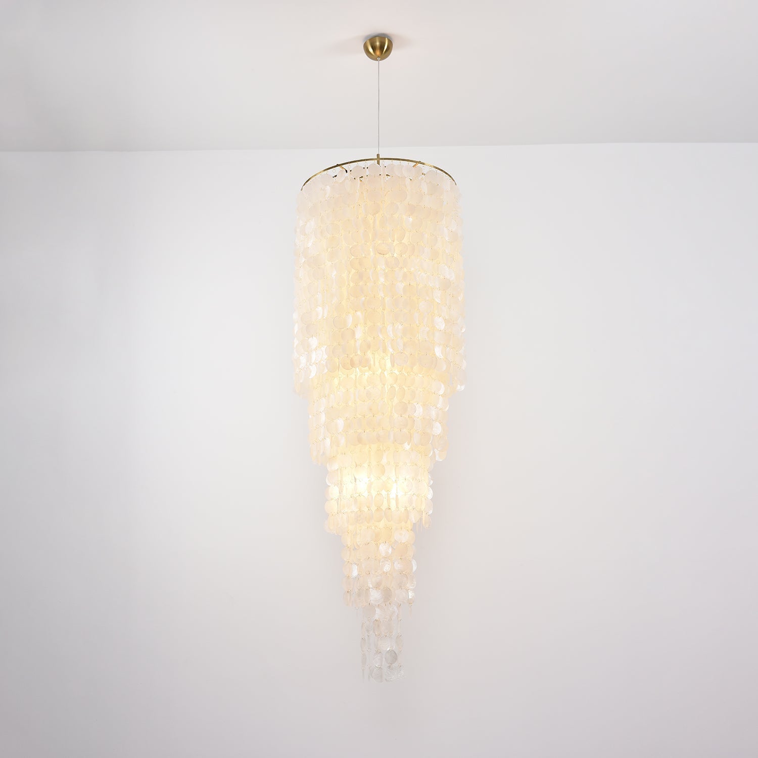 Eloryra Cascading Glass Chandelier - Blowlighting