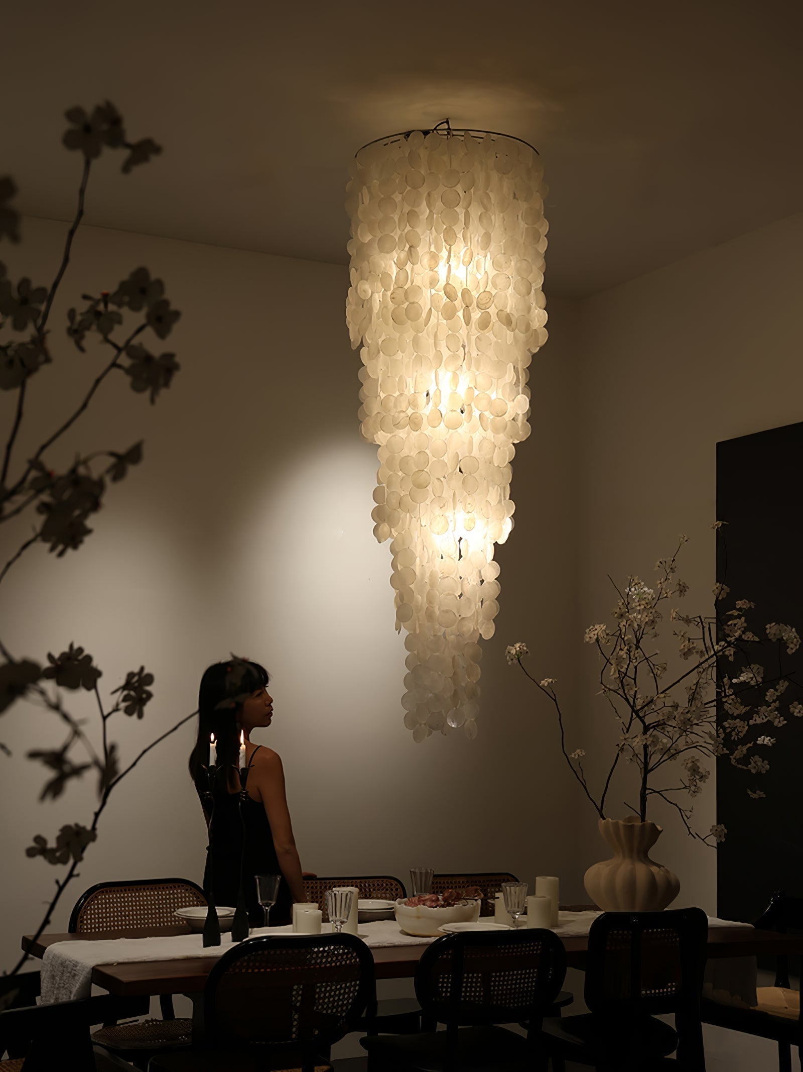 Eloryra Cascading Glass Chandelier - Blowlighting