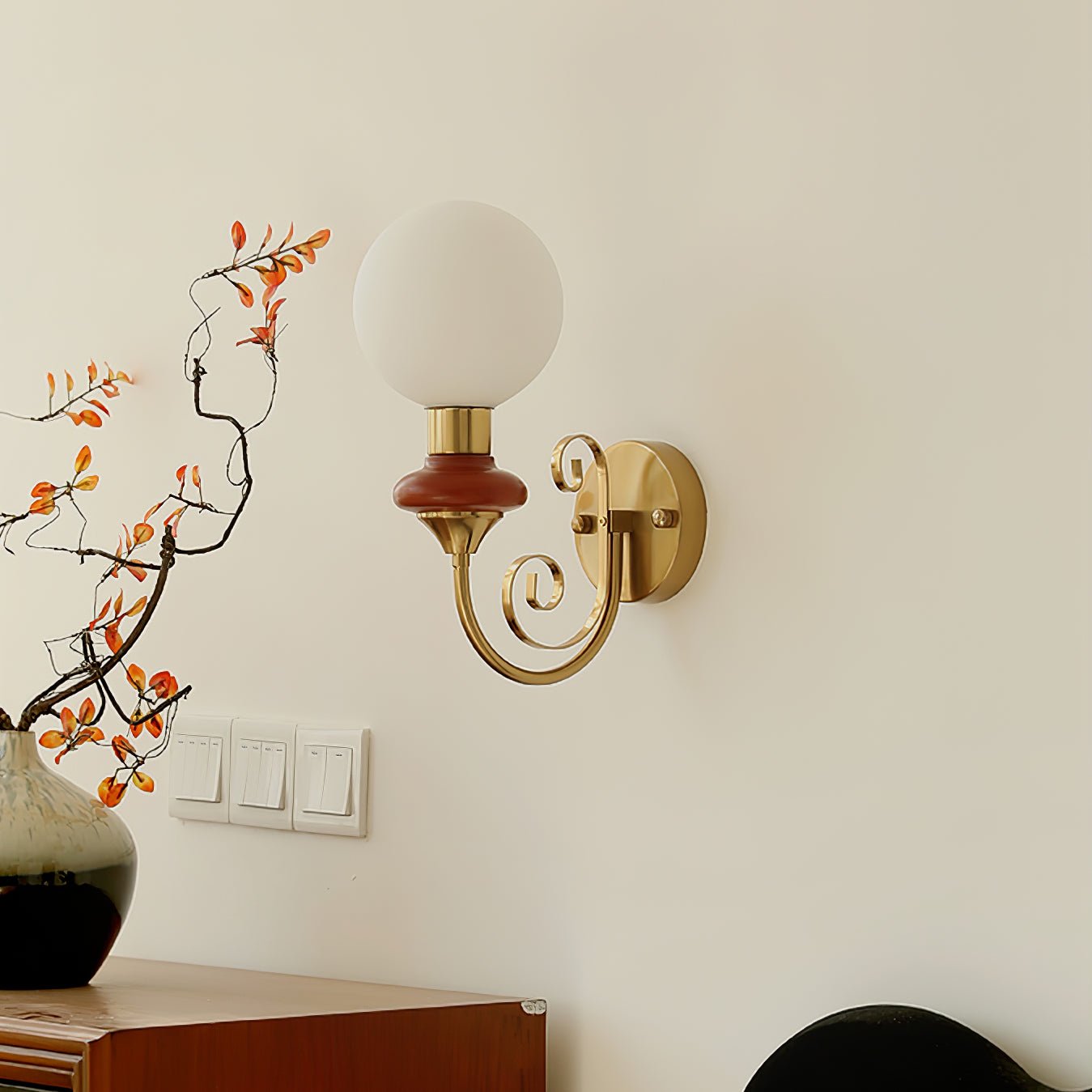 Onyx Wall Lamp - Blowlighting