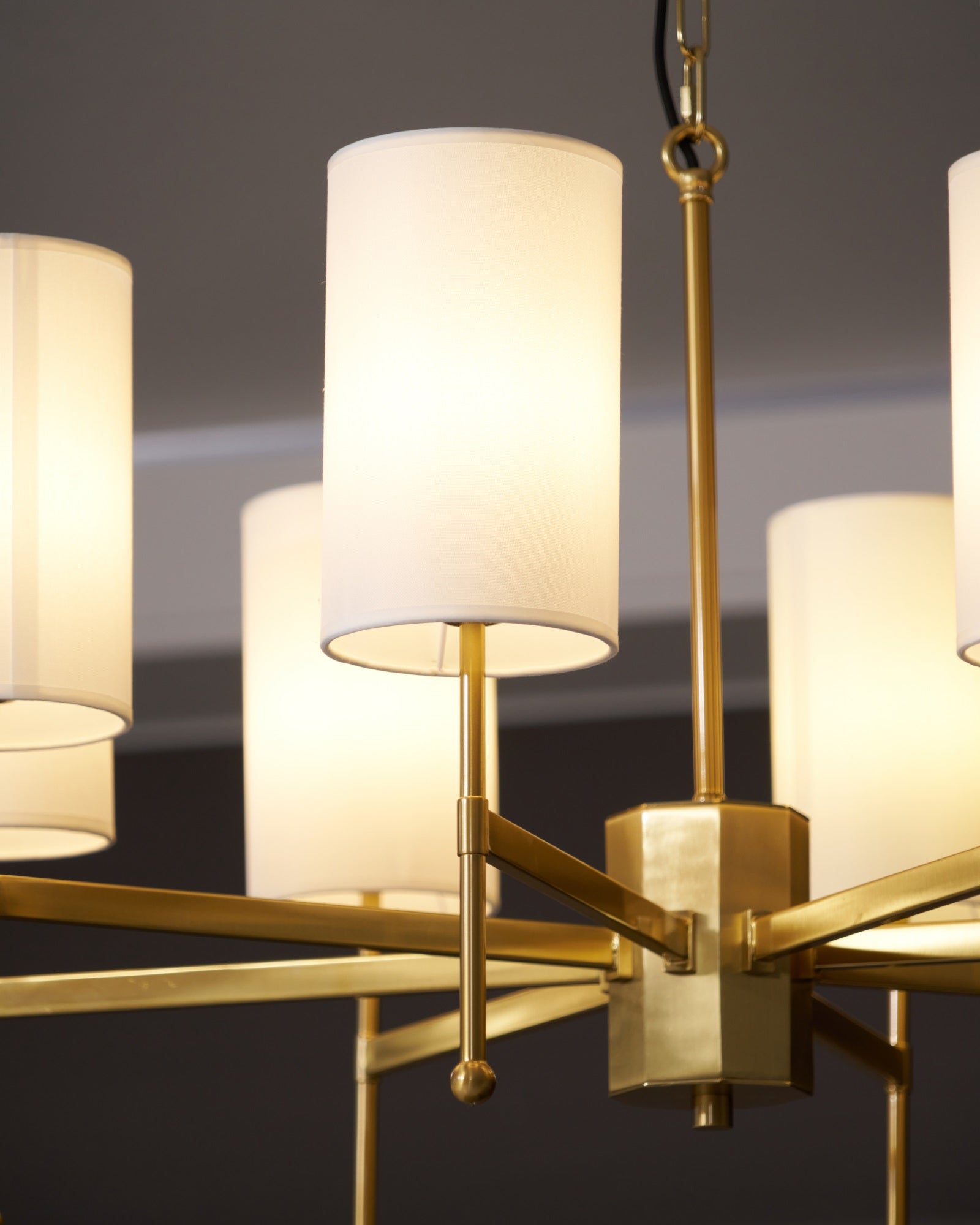 Brilliancess Brass Chandelier - Blowlighting
