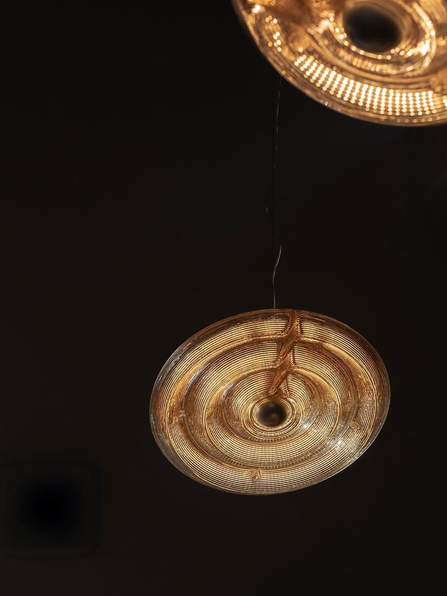 Orbis Ripple Pendant Lamp - Vakkerlight