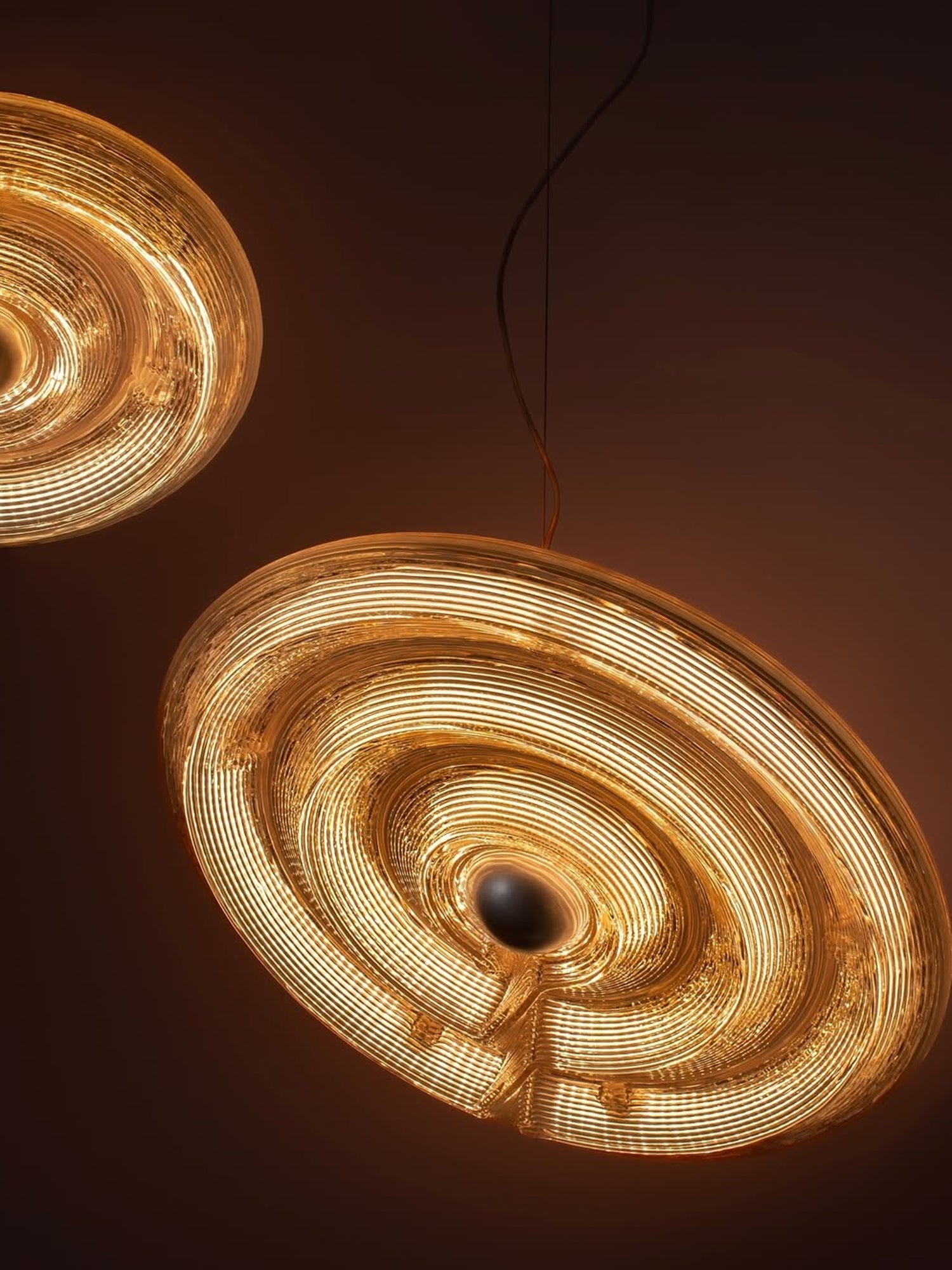 Orbis Ripple Pendant Lamp - Vakkerlight