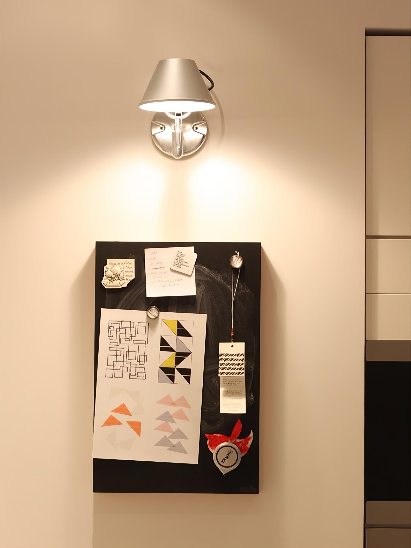 Parete Wall Lamp - Blowlighting