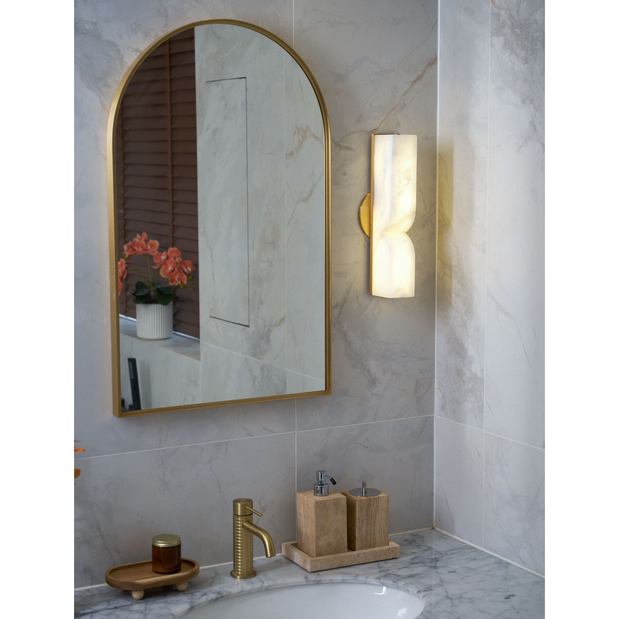Lyvenisra Modern Minimalist Rectangular Alabaster Wall Lamp - Lamp Copper