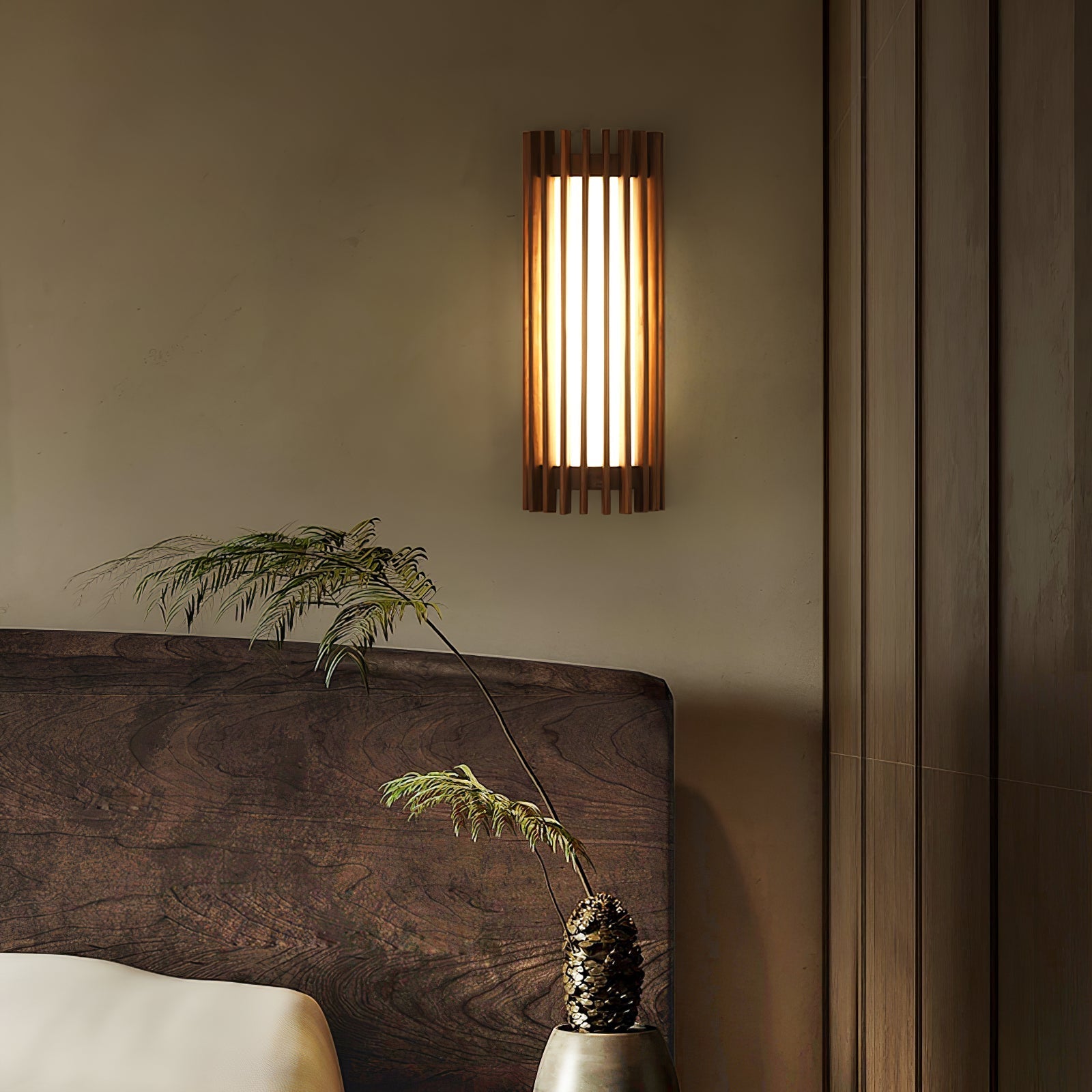 Veyno Wooden Slatted Wall Lamp - Letslighting