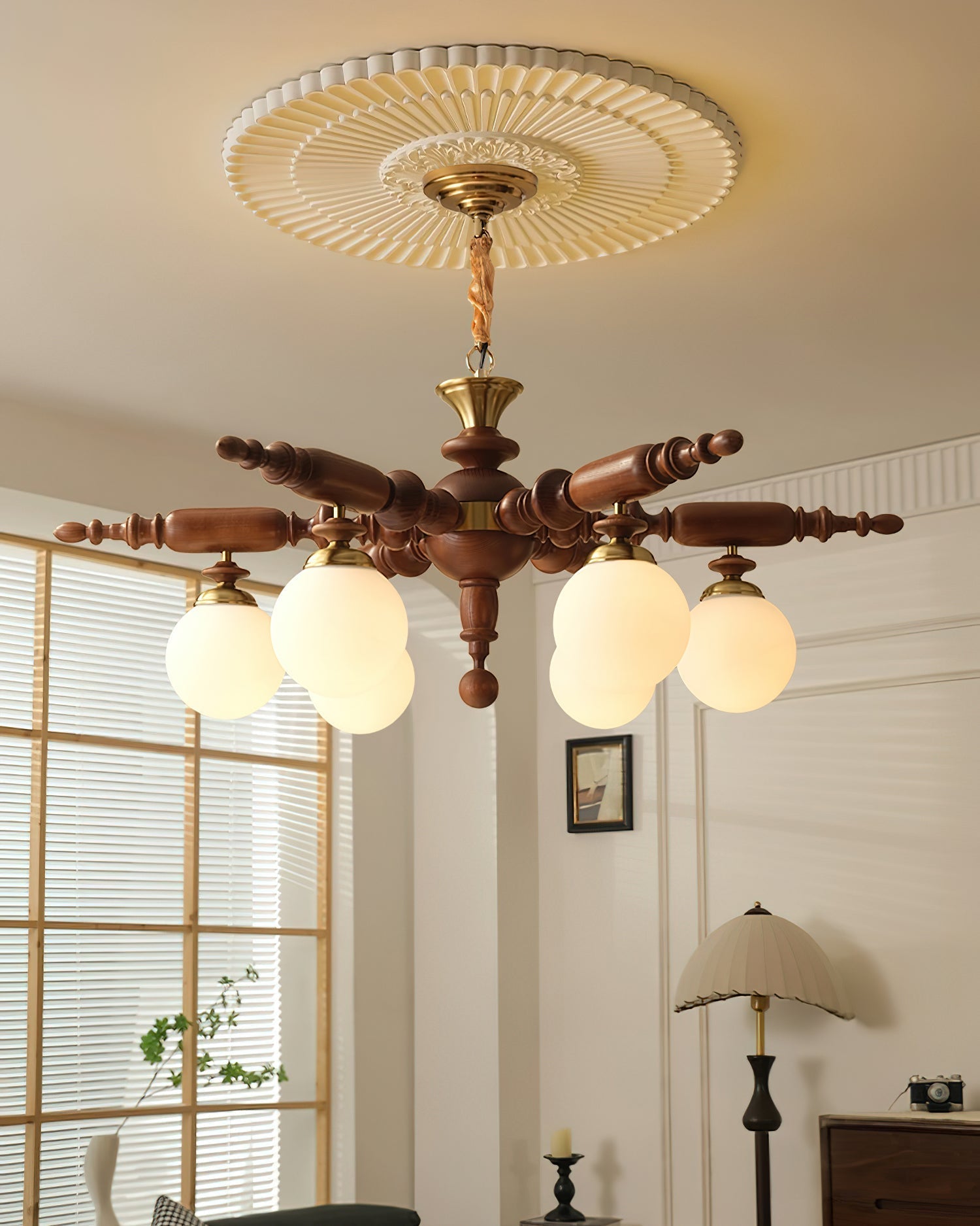 Olvenir Rustic Wood Glass Chandelier - Blowlighting