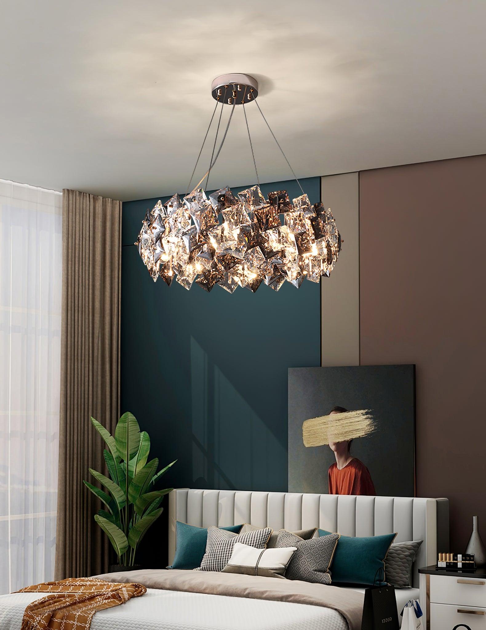 Scale Crystal Round Chandelier - Blowlighting