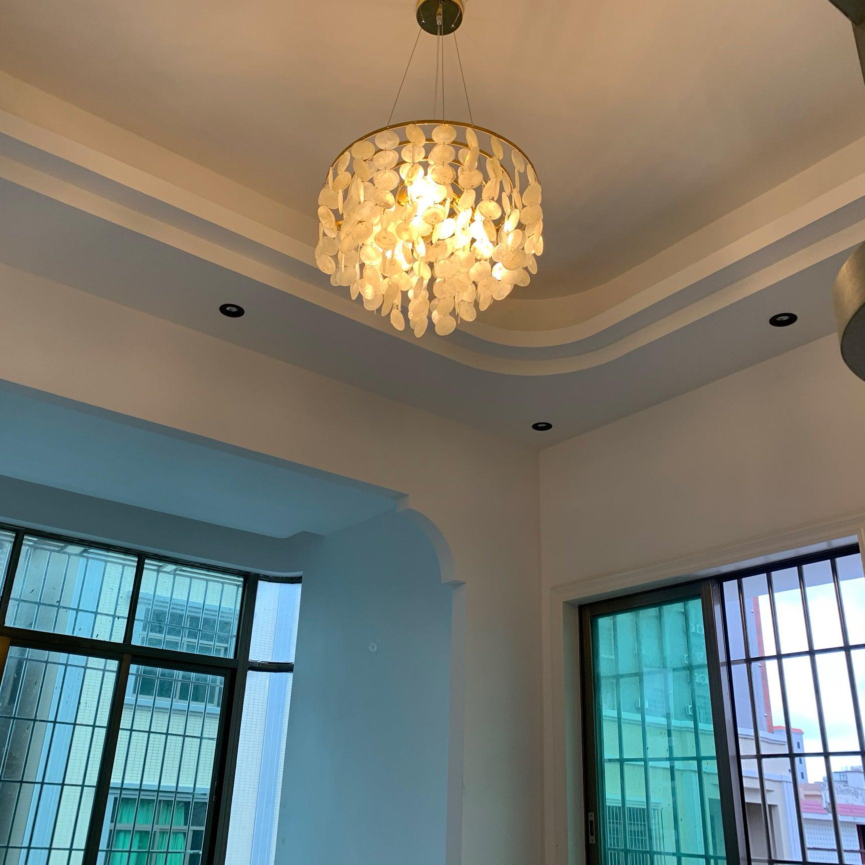 Esileth Postmodern Luxury Shell Wind Chime Metal Chandelier - Blowlighting
