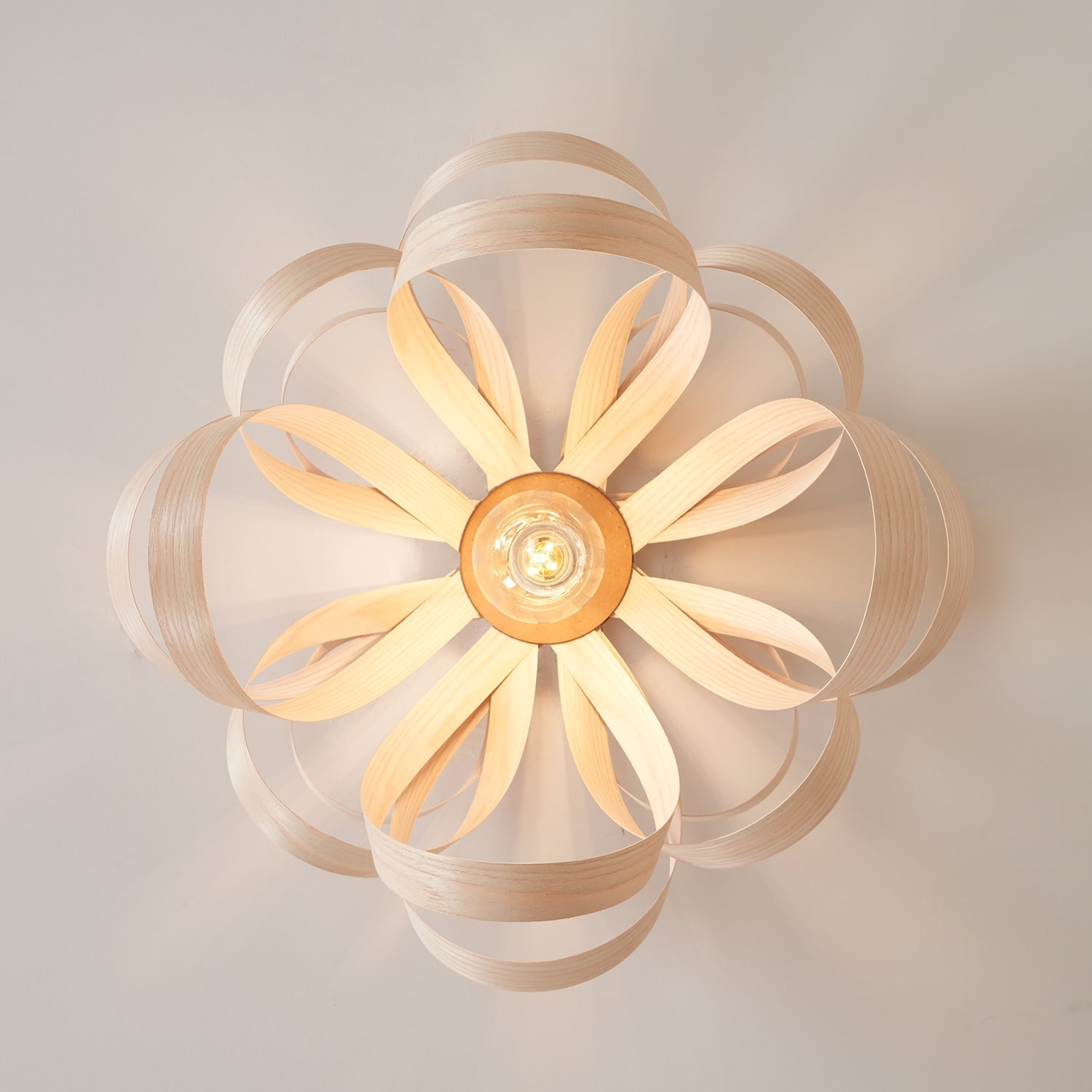 Veylo Wooden Ribbon Ceiling Lamp - Letslighting