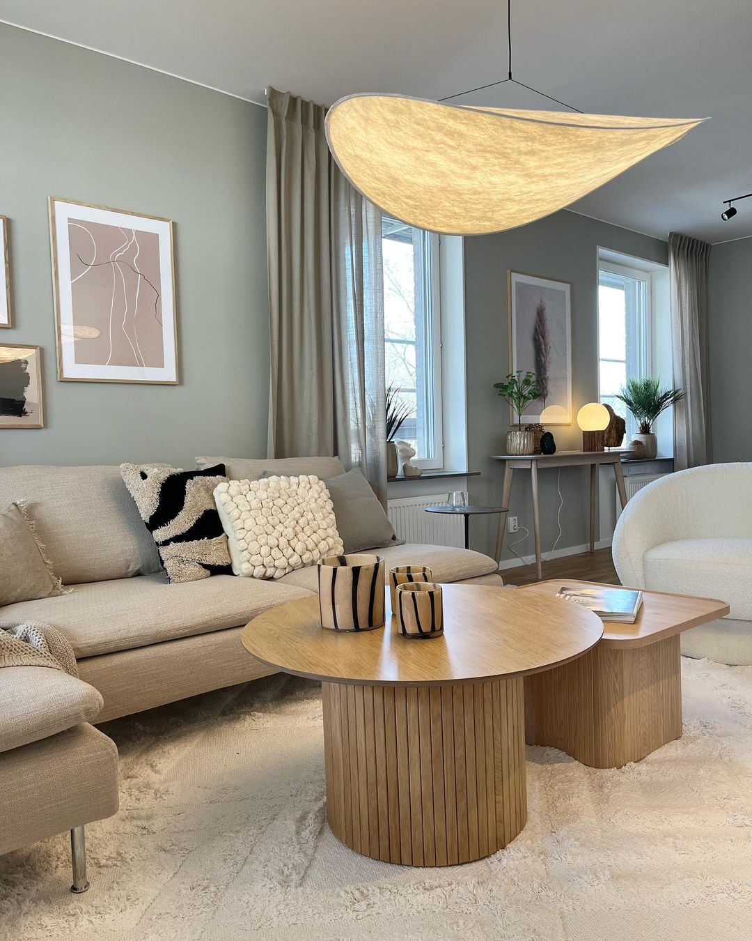 Tense Pendant Light - Blowlighting