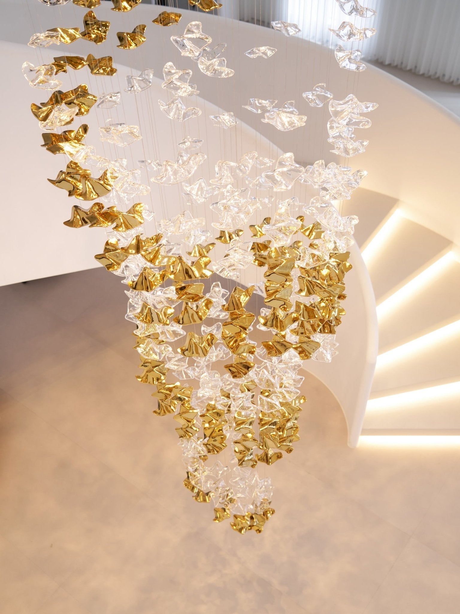 Cezorisra Luxury Brass Linear Chandelier - Blowlighting