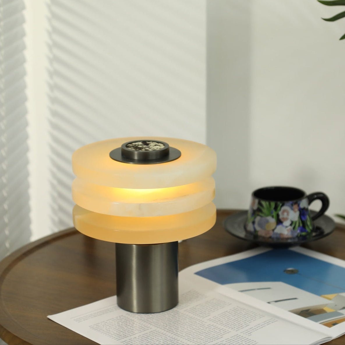 Tiered Obelisk Alabaster Table Lamp - Vakkerlight