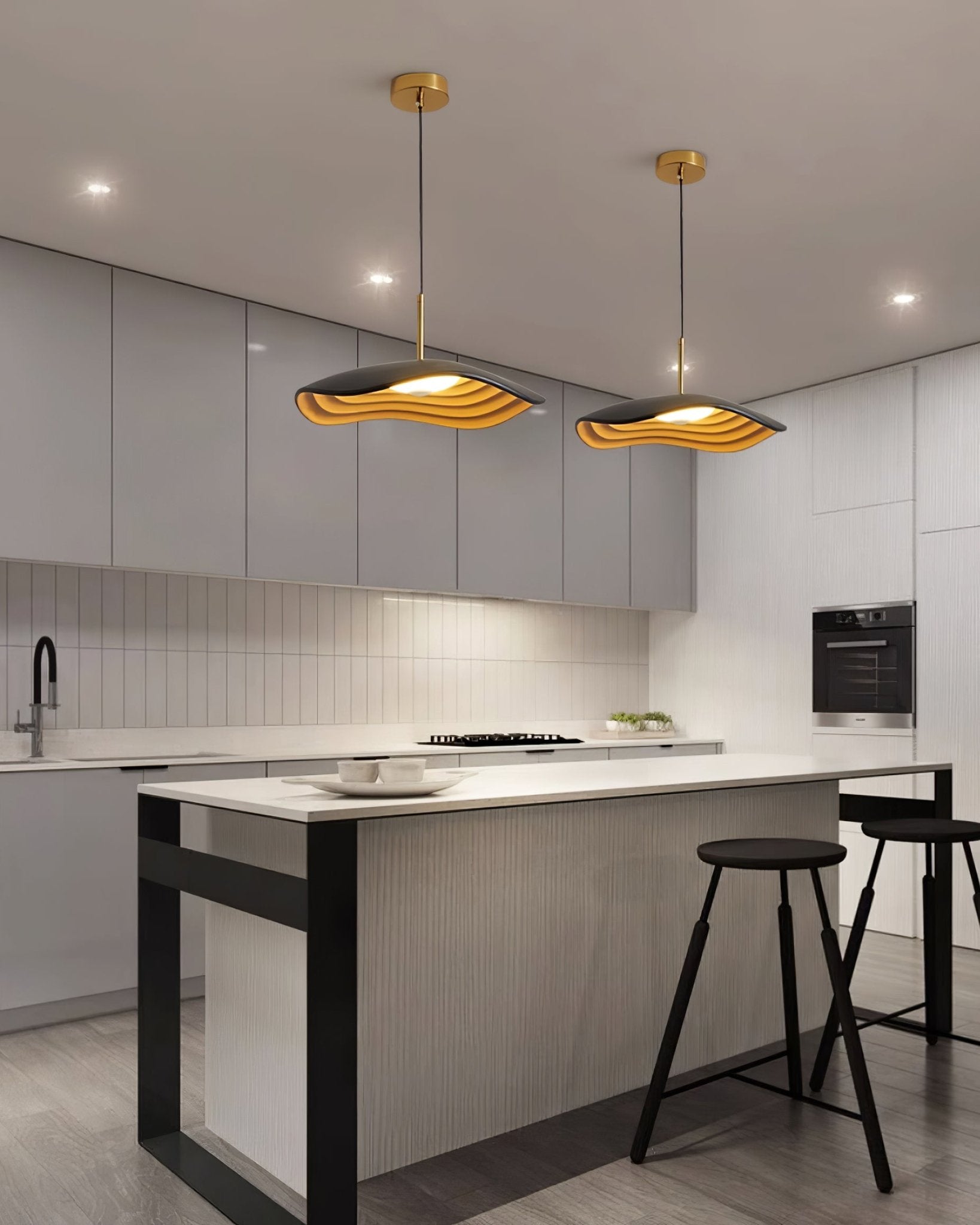 Valentina Pendant Lamp - Blowlighting