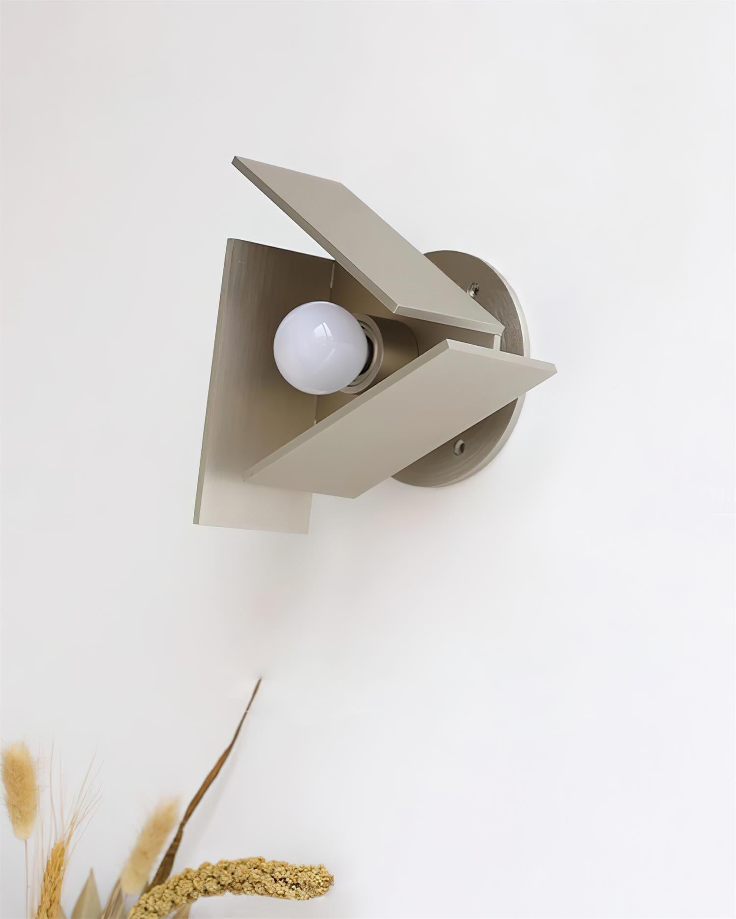 Vanta Wall Lamp Origami-Inspired Geometric - Letslighting