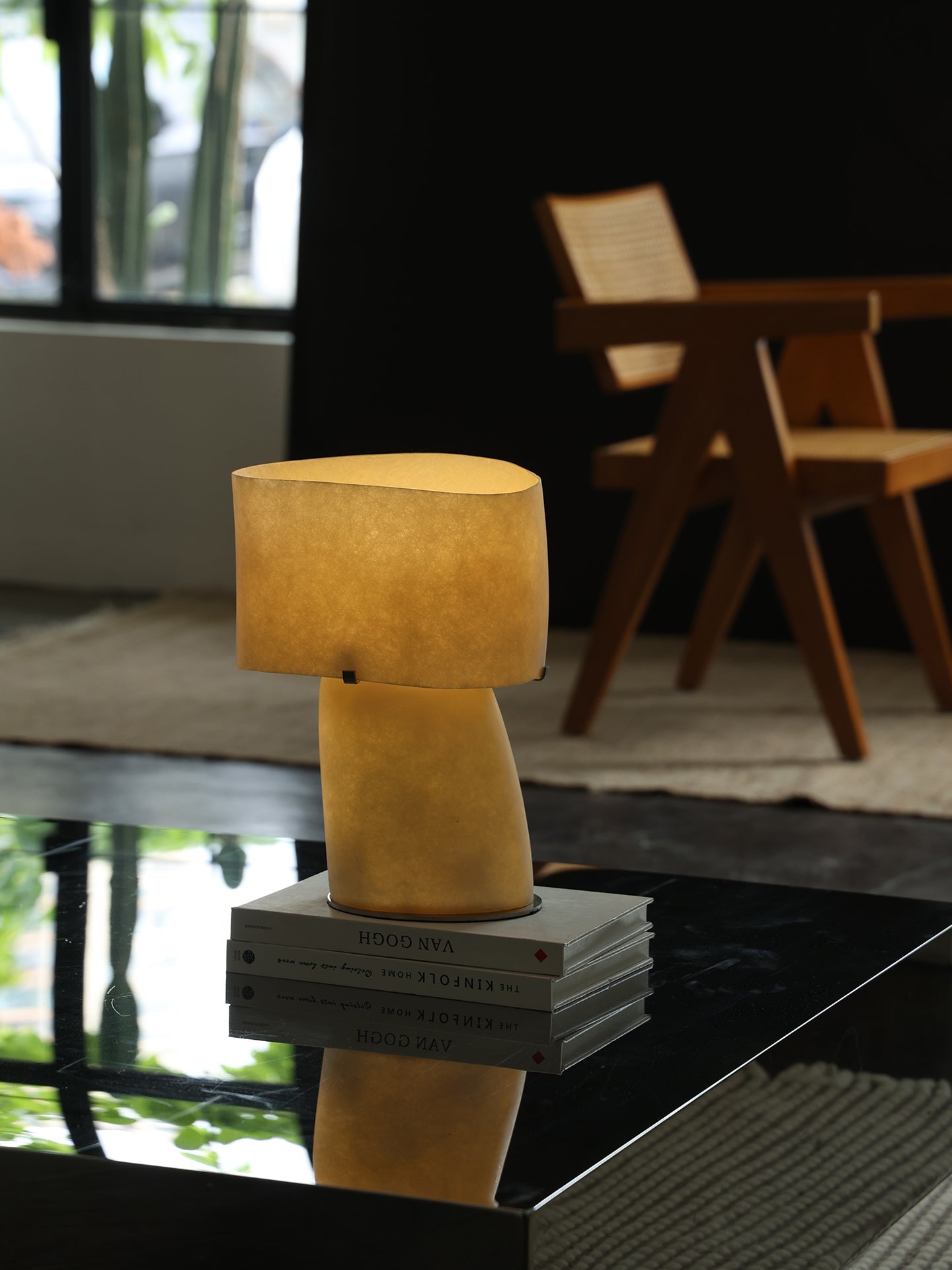 Vellum Moderne Minimaliste Plastique Métal Lampe de Table