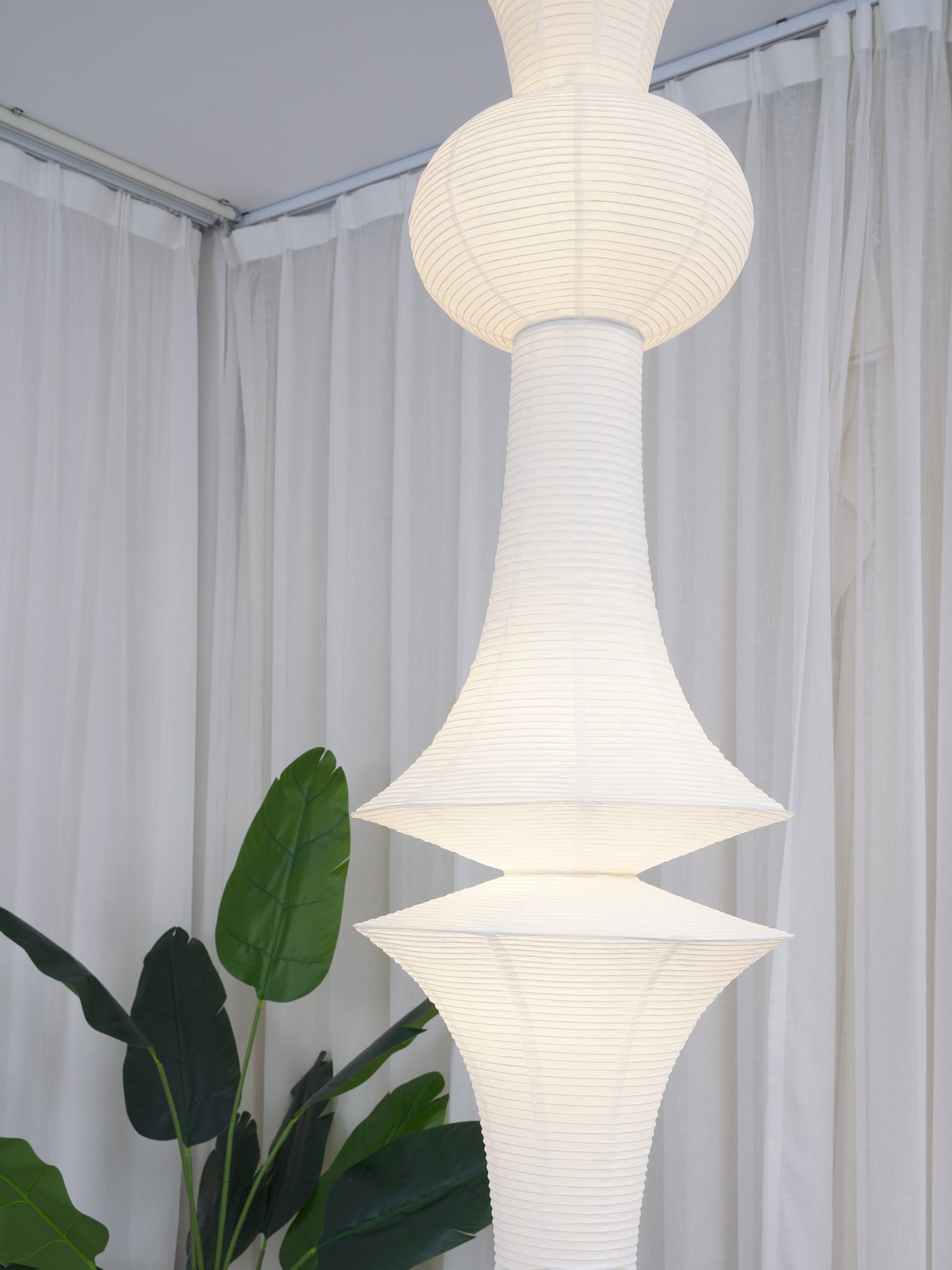 Washi Paper E Pendant Light - Blowlighting