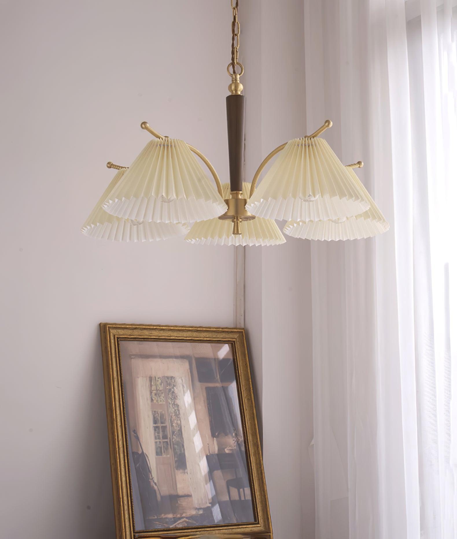 Wrinkled Chandelier - Blowlighting