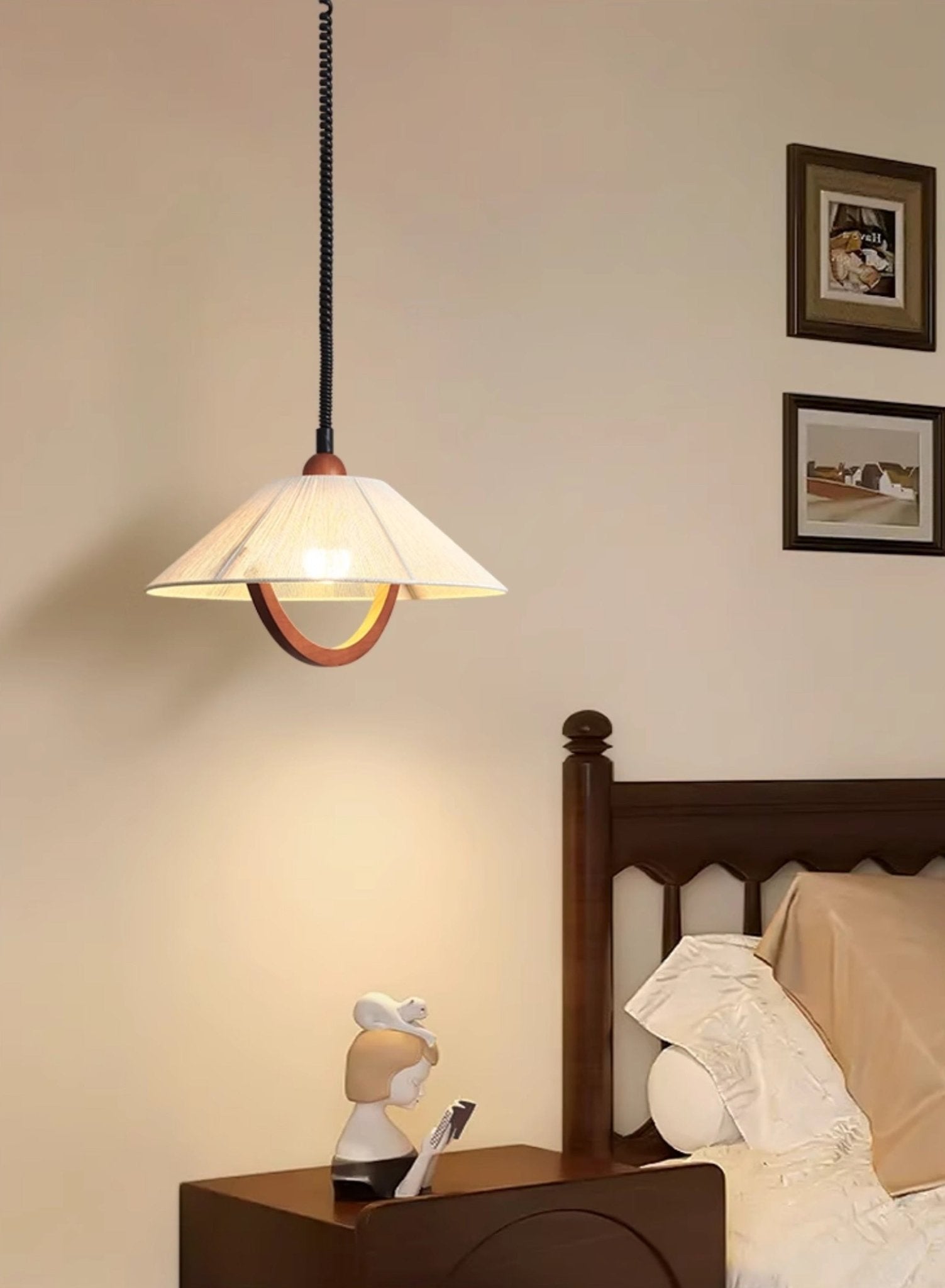 Eleanor Minimalist Metal Pendant Light - Blowlighting