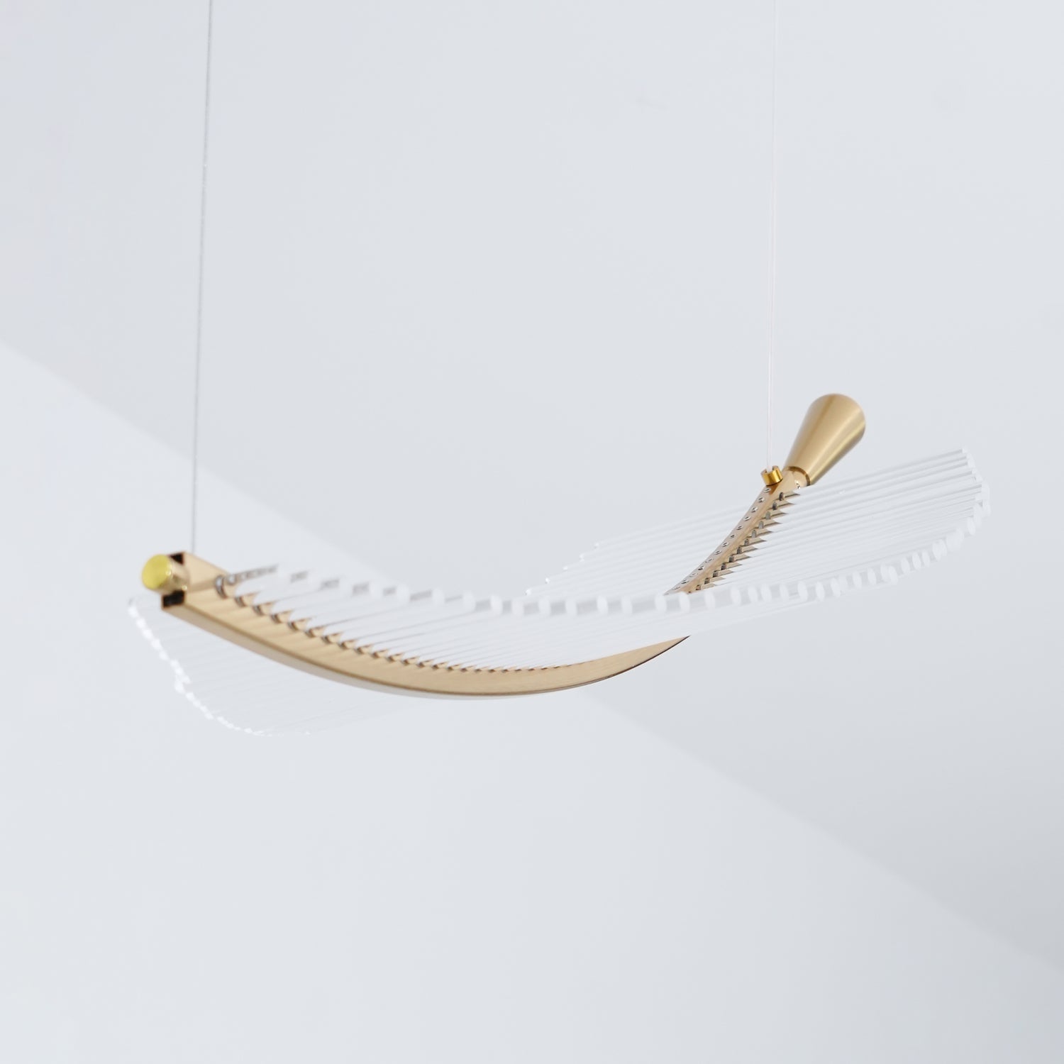 Lustra Chandelier Leaf Acrylic Gold Elegant Modern - Letslighting