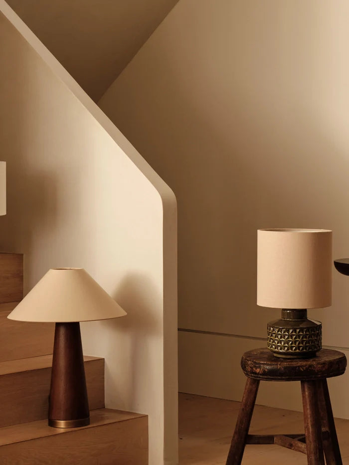 Filaree lampe de table courte en céramique émaillée verte