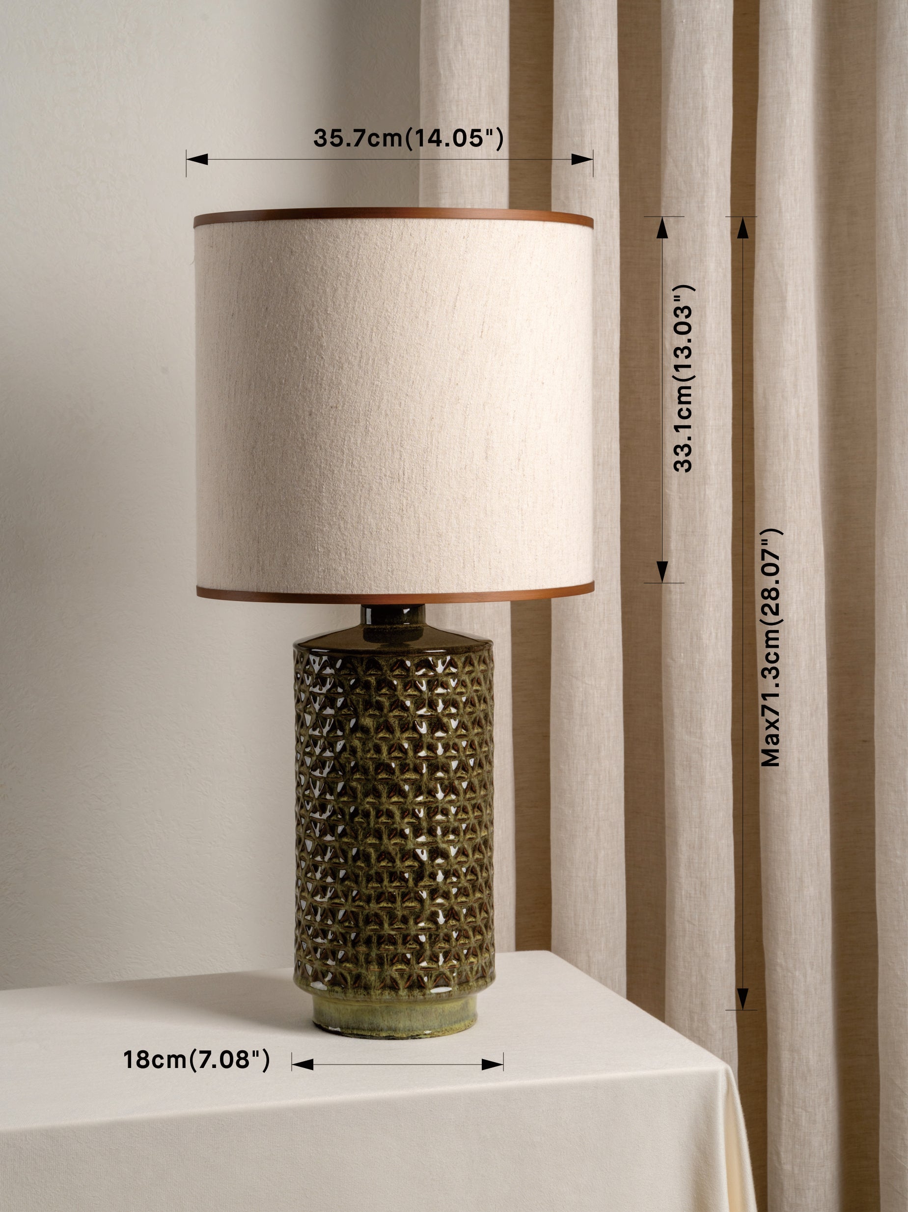 Filaree grande lampe de table en céramique émaillée verte